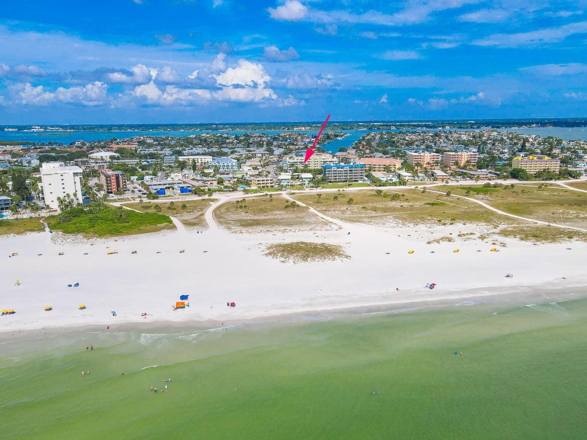 Tropic Terrace #18 - Beachfront Resort photo 6