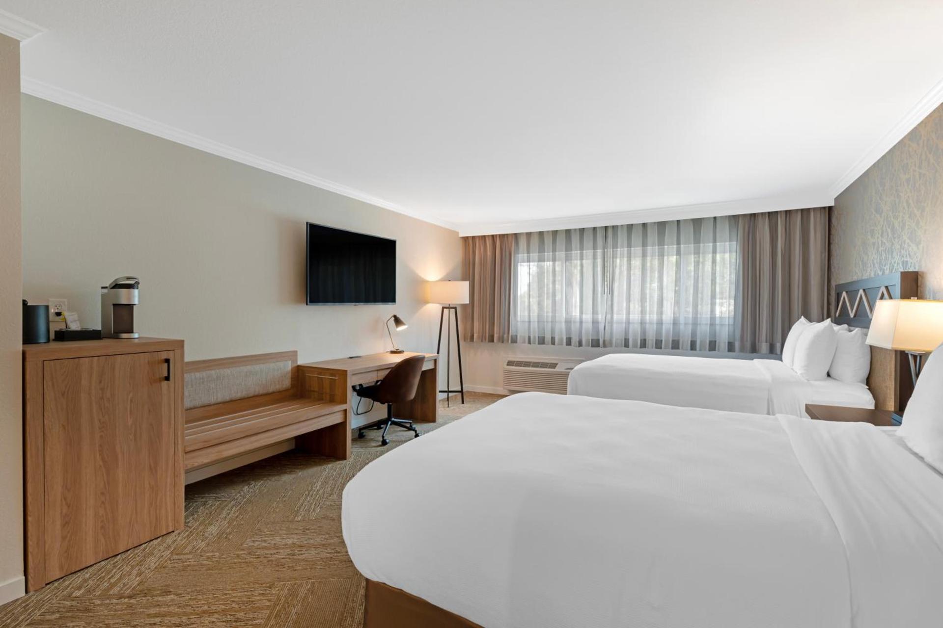 Best Western Plus Inn at the Vines photo 46