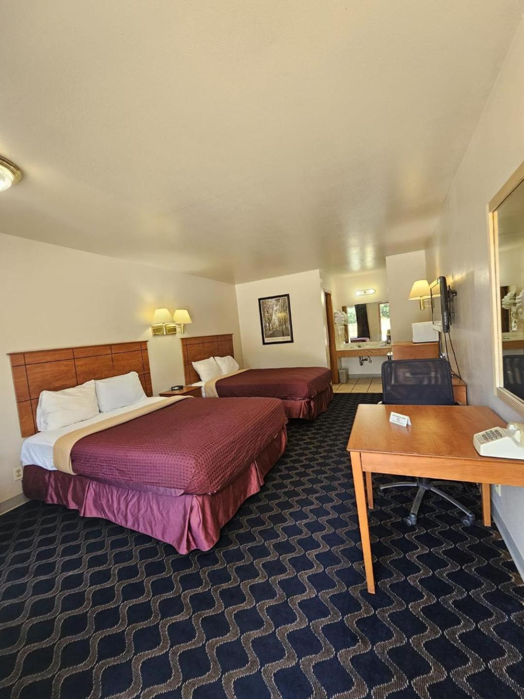 Boomtown Inn photo 27