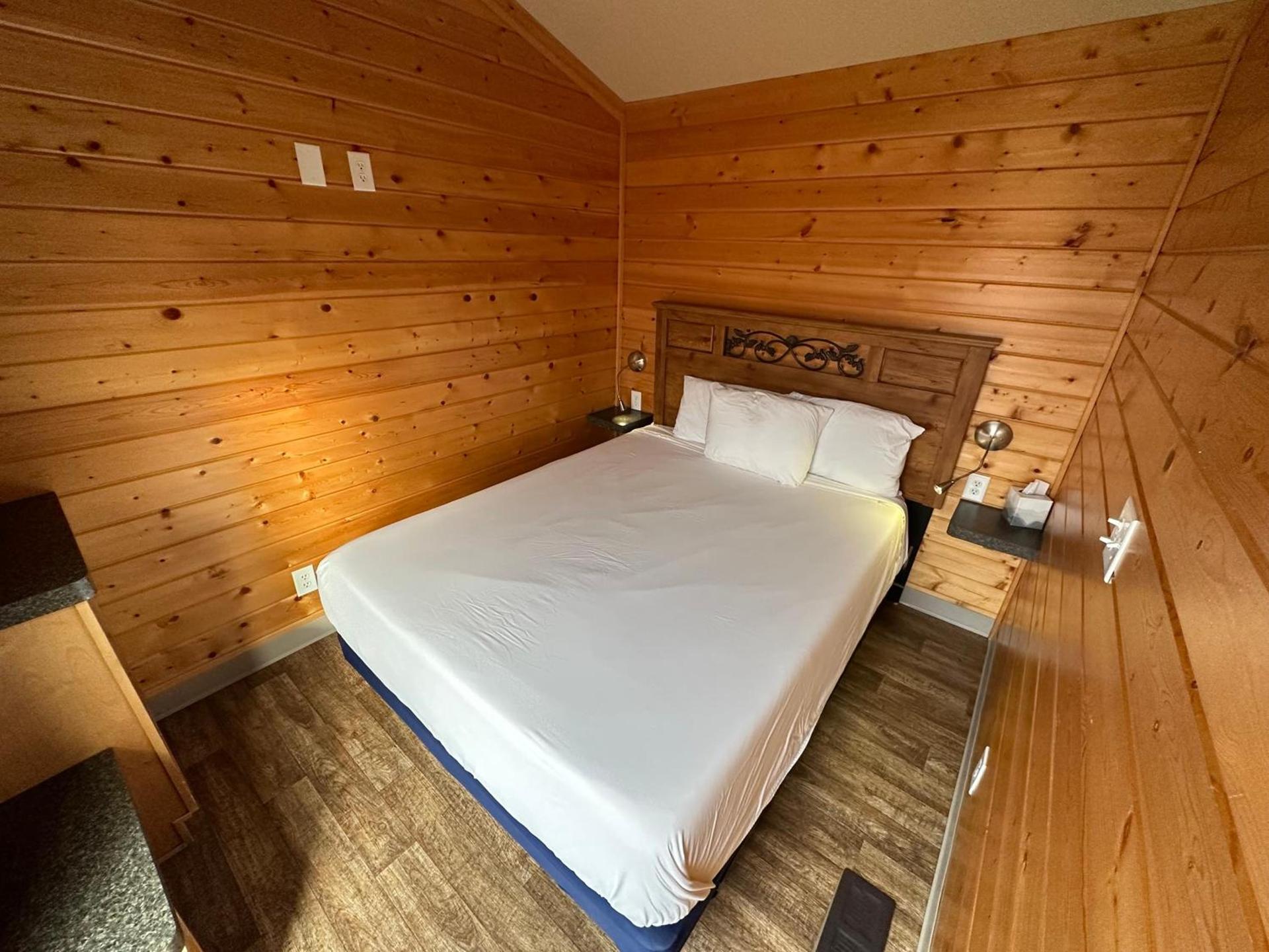 Westport Inn Cabins photo 10
