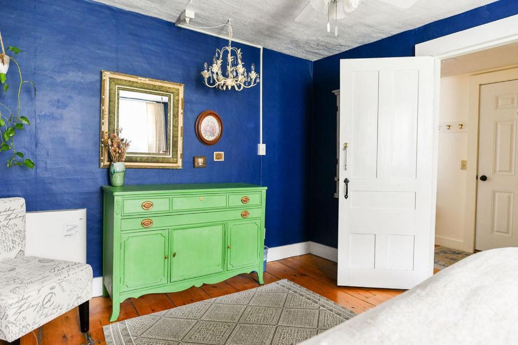 Craftsbury Farmhouse photo 68