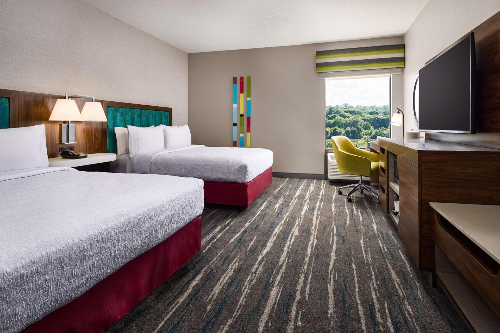 Hampton Inn Massillon photo 20