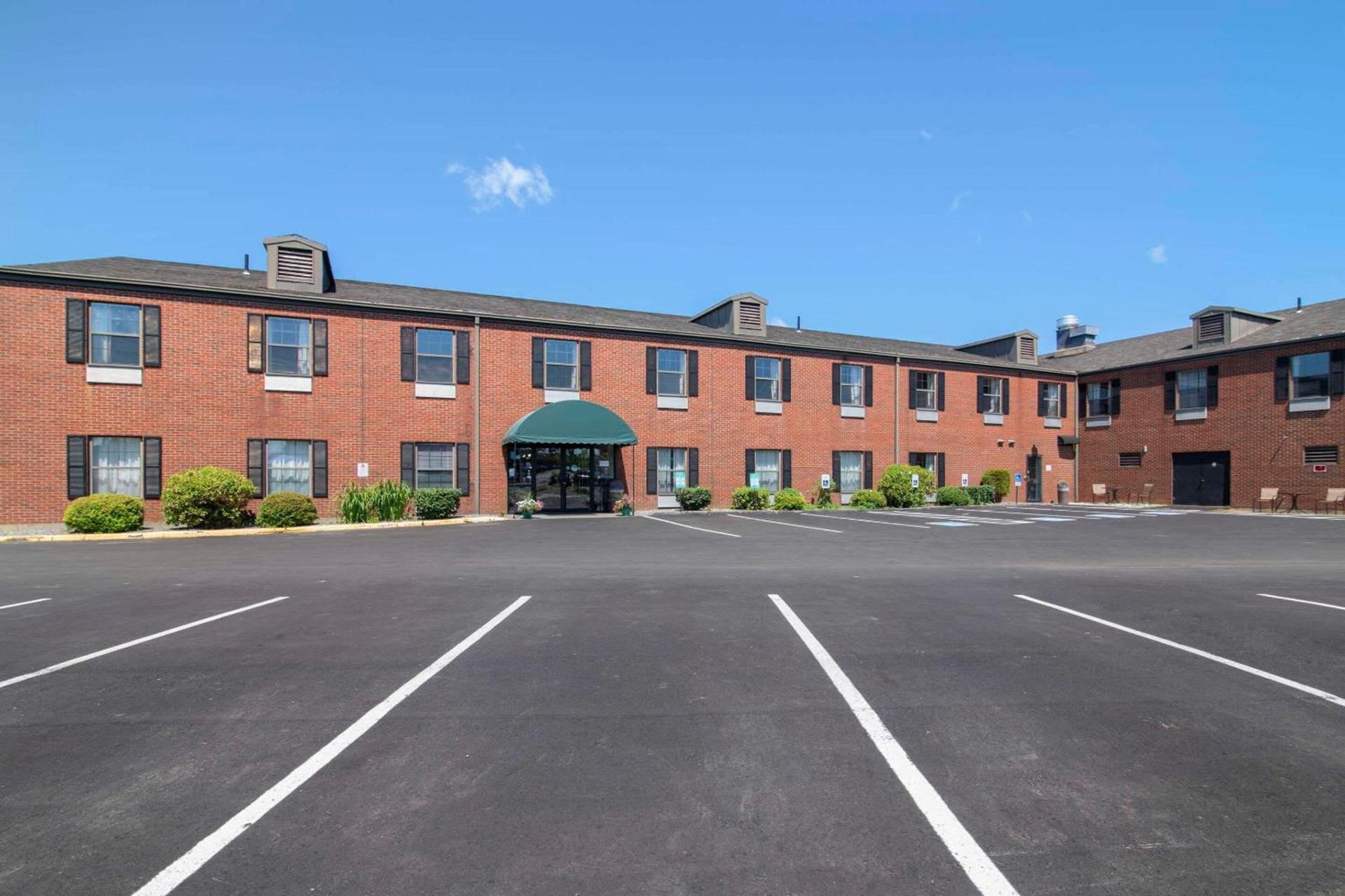 Quality Inn at Bangor Mall photo 35