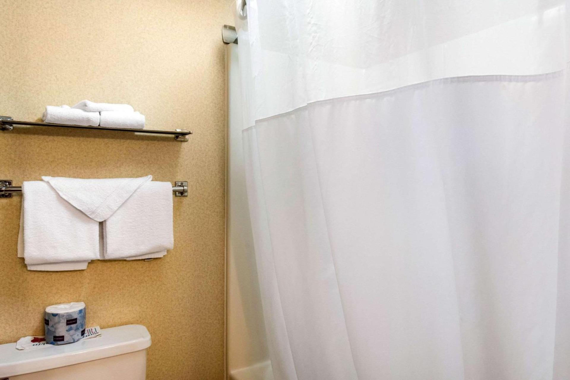 Quality Inn at Bangor Mall photo 6