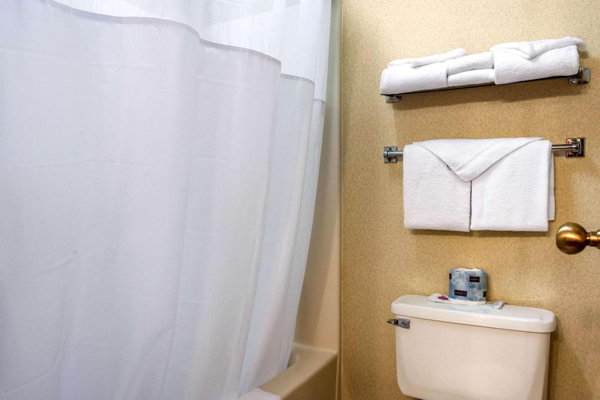 Quality Inn at Bangor Mall photo 7