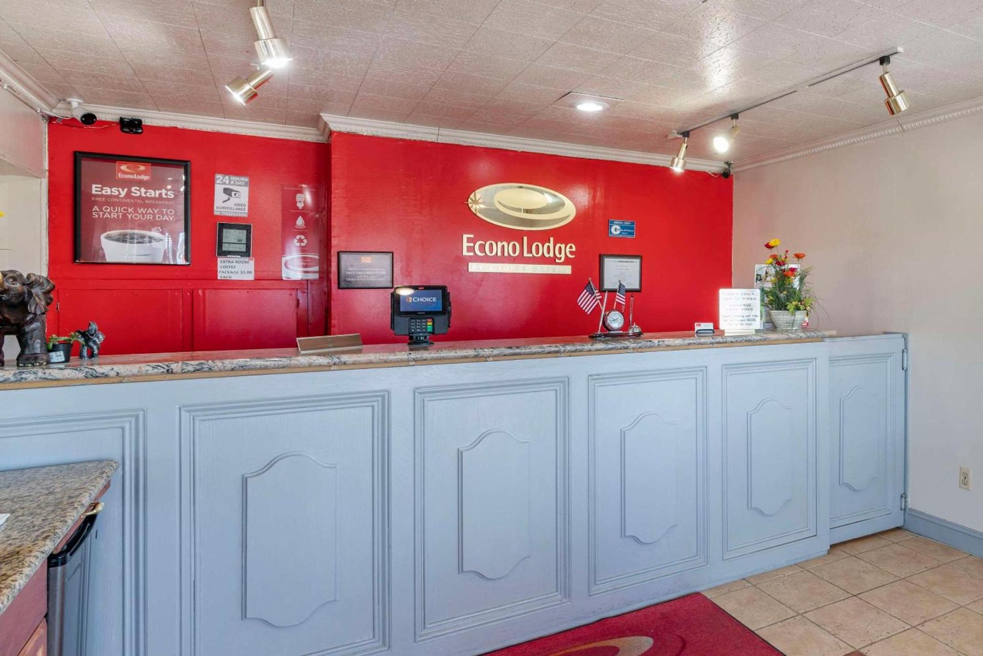 Econo Lodge Fallon Naval Air Station Area photo 5
