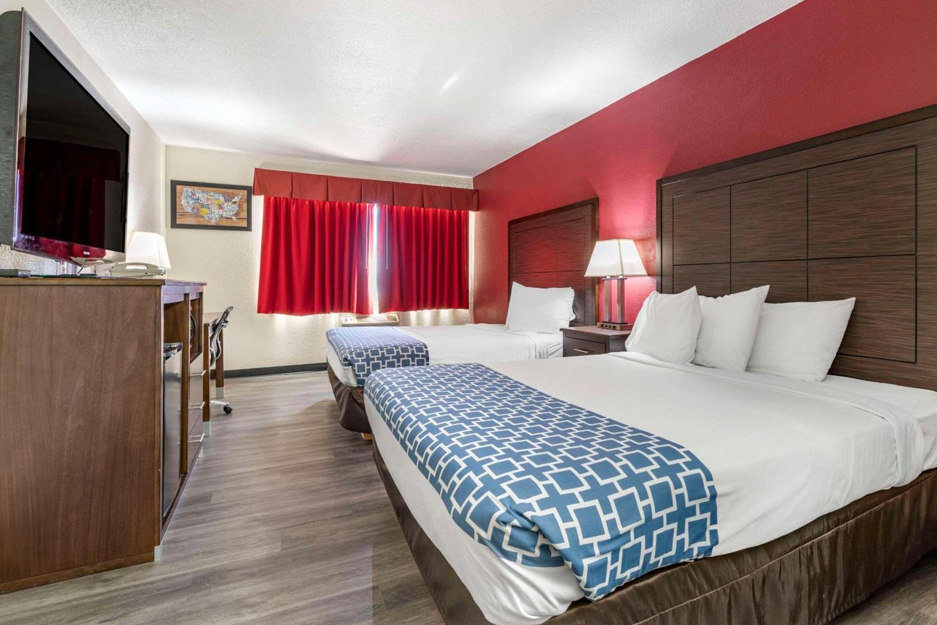Econo Lodge Fallon Naval Air Station Area photo 17