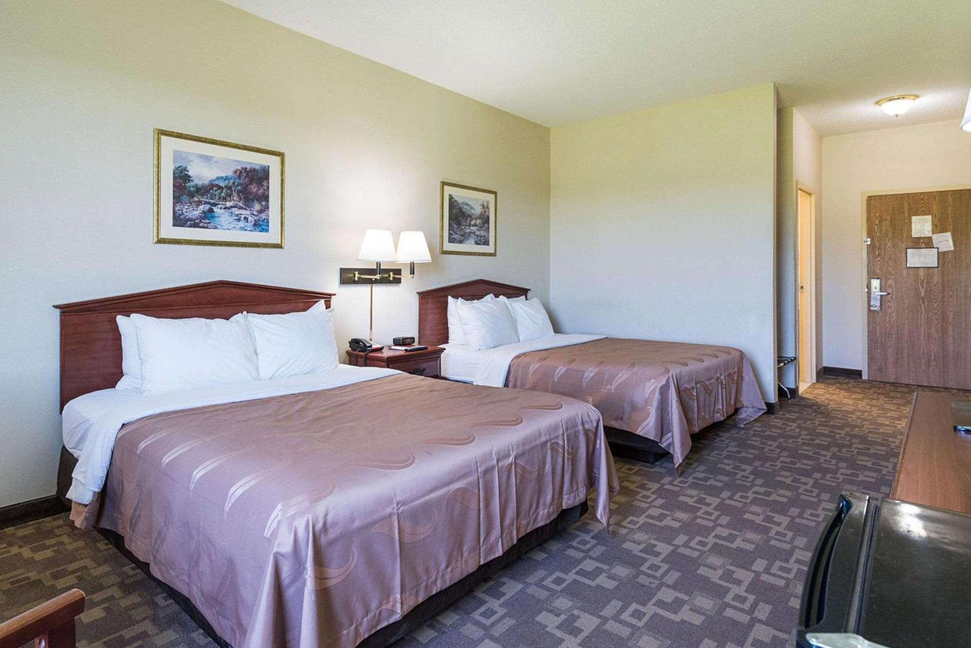 Quality Inn & Suites Schoharie near Howe Caverns photo 9