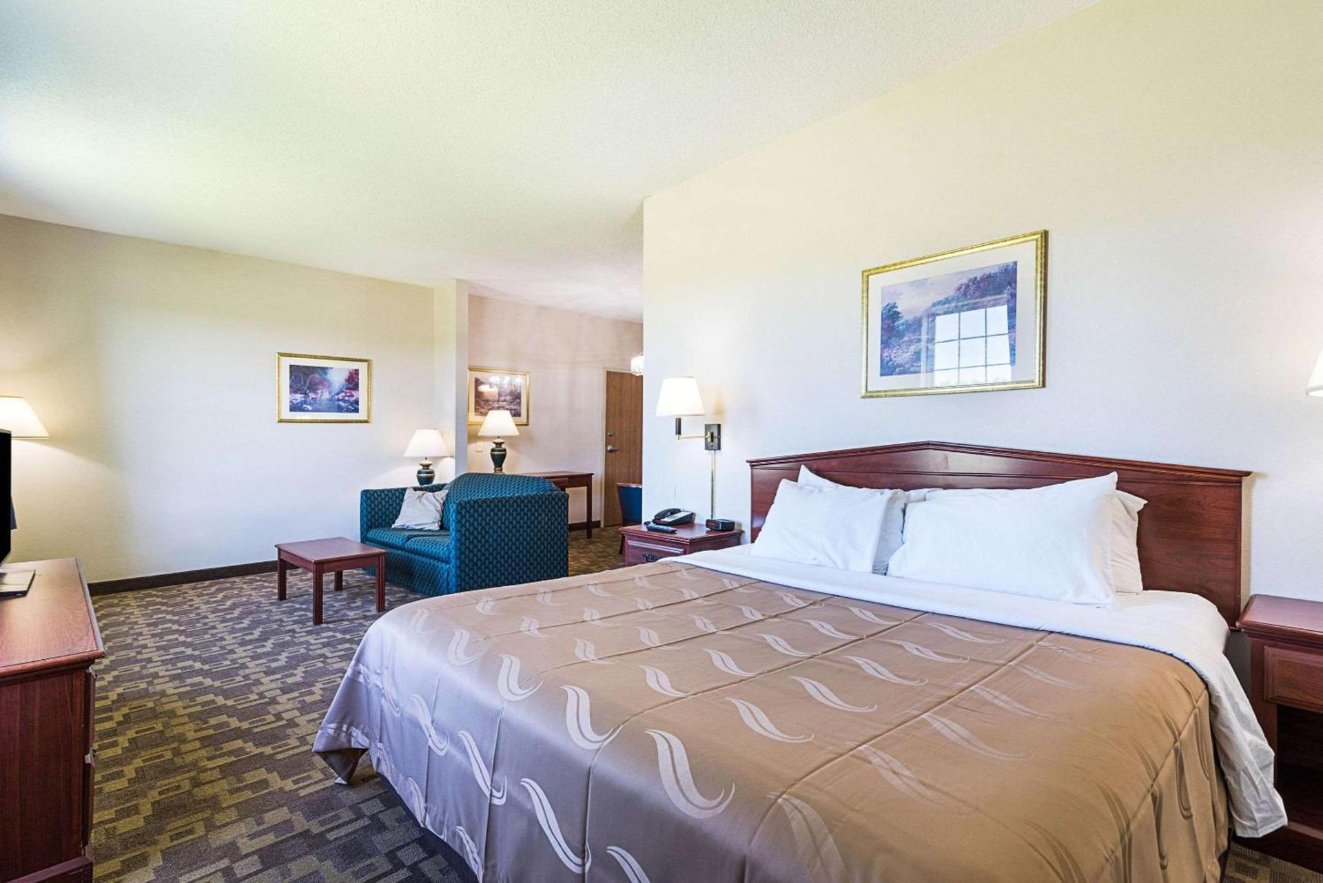 Quality Inn & Suites Schoharie near Howe Caverns photo 18