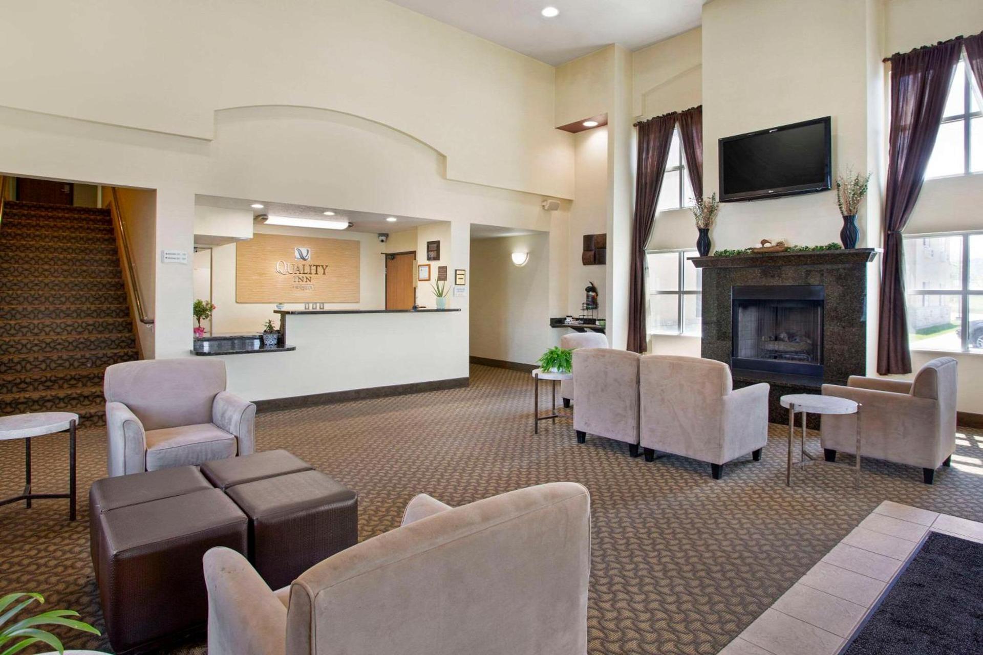 Quality Inn Logan near University photo 10