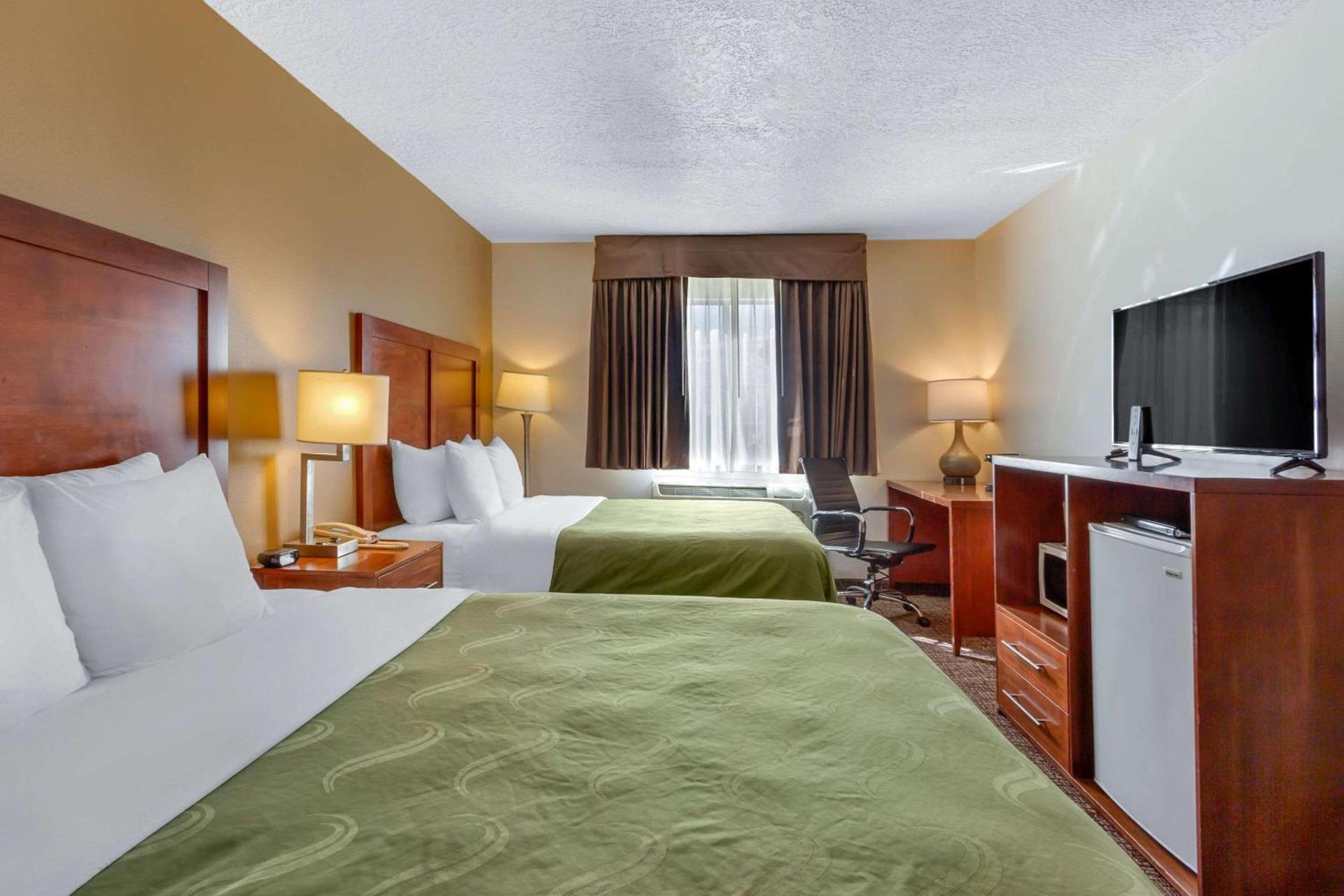 Quality Inn Logan near University photo 25