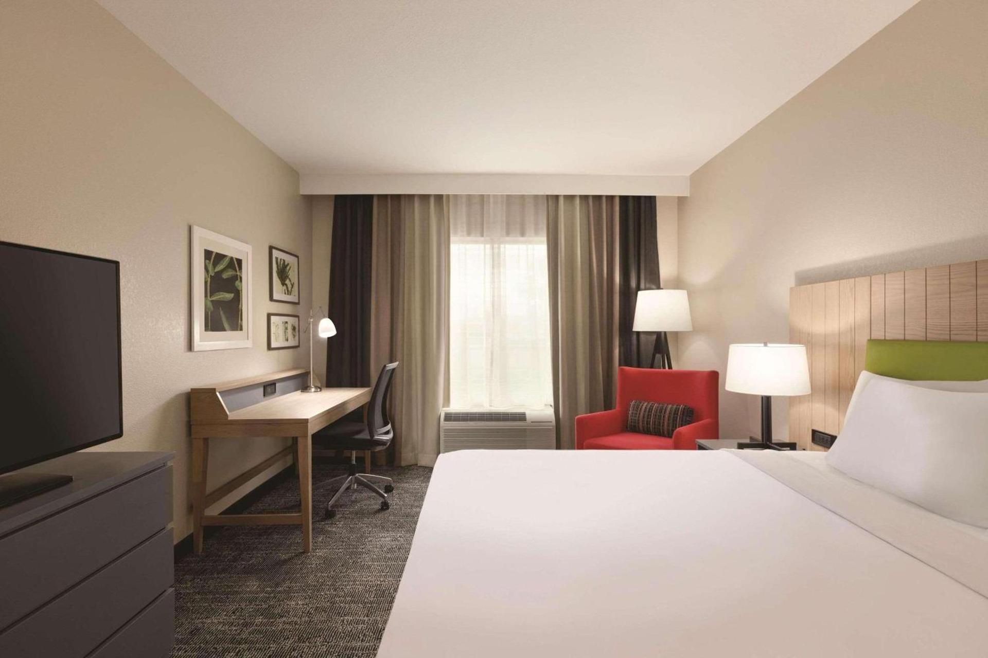 Country Inn & Suites by Radisson, Macon West, GA photo 7