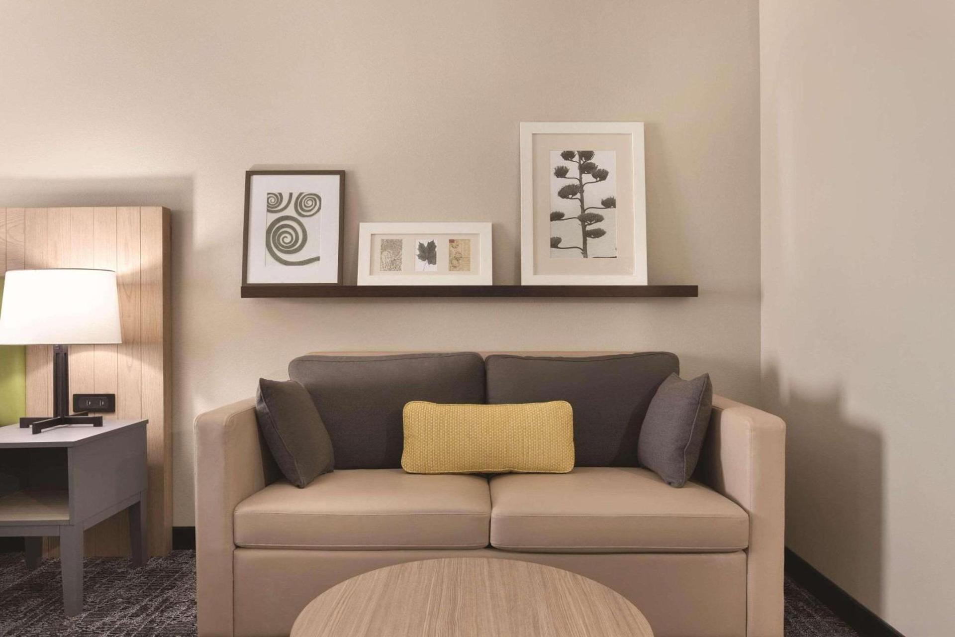 Country Inn & Suites by Radisson, Macon West, GA photo 14
