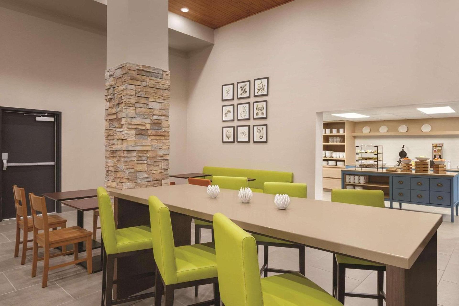 Country Inn & Suites by Radisson, Macon West, GA photo 19