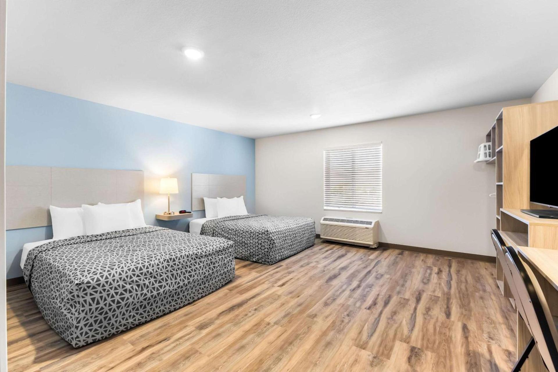 WoodSpring Suites Bluffdale Salt Lake City photo 17