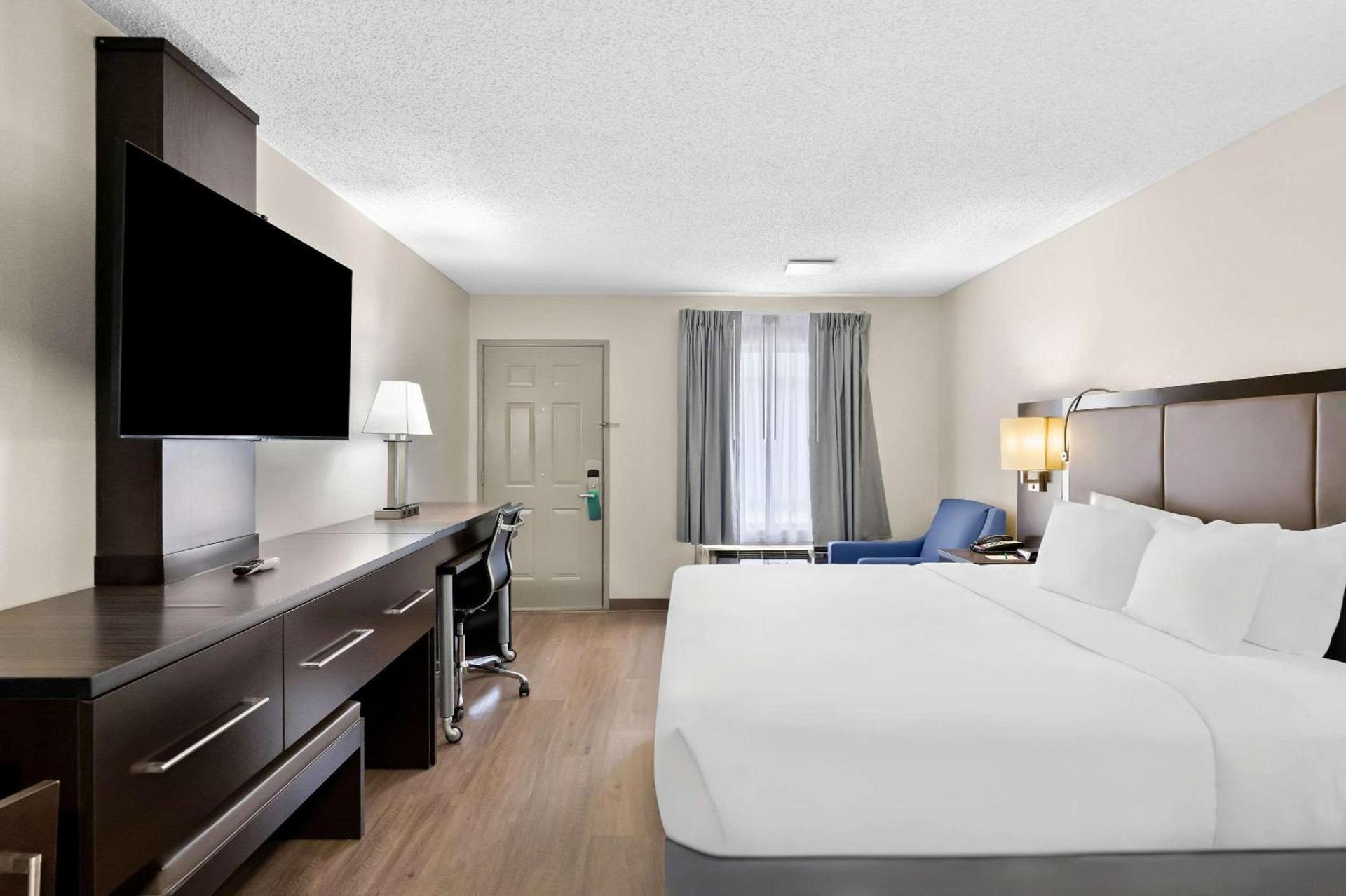 Quality Inn & Suites Monticello photo 10