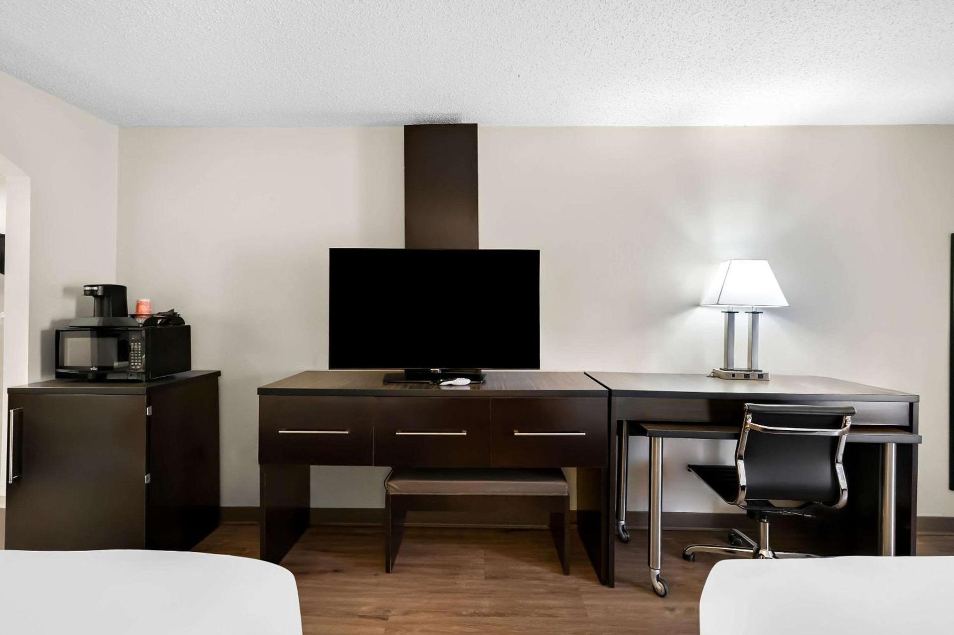 Quality Inn & Suites Monticello photo 13
