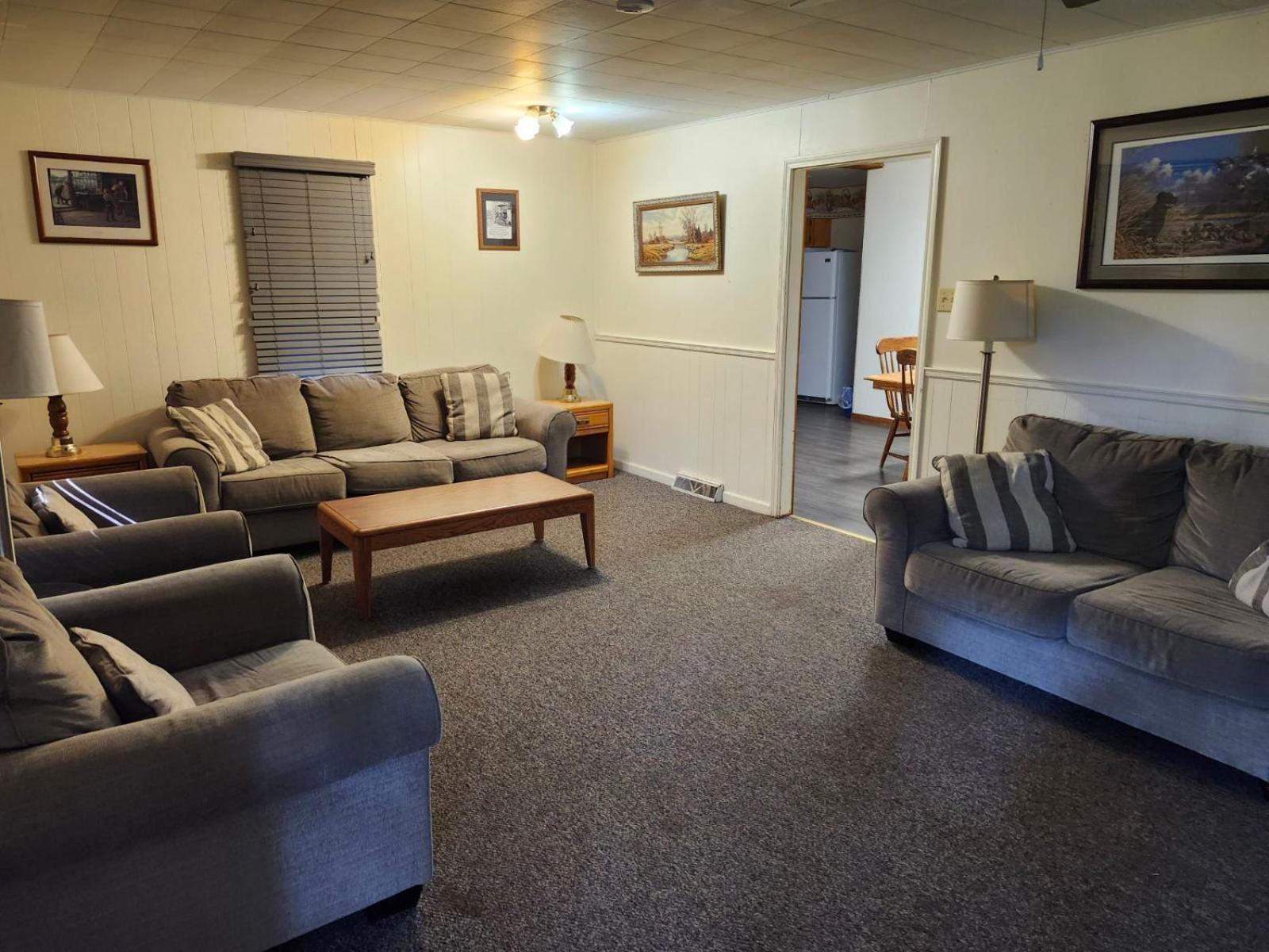 Montauk Lodge photo 5