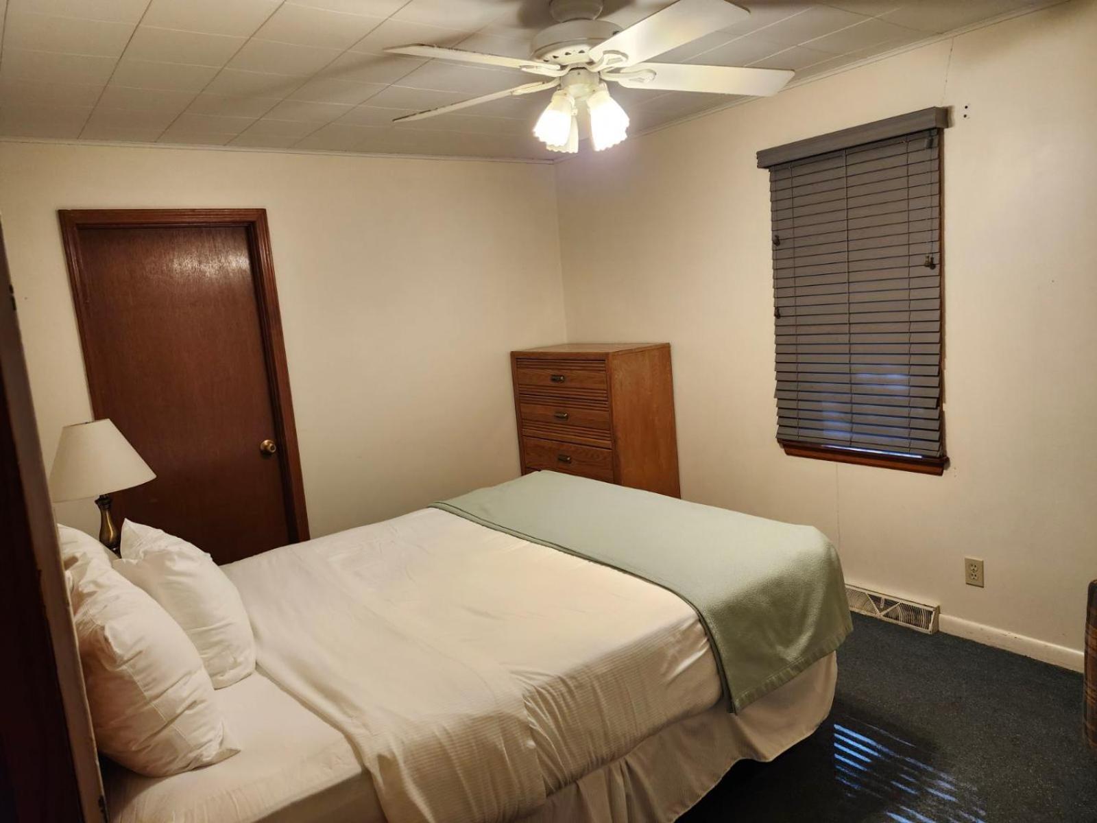 Montauk Lodge photo 10