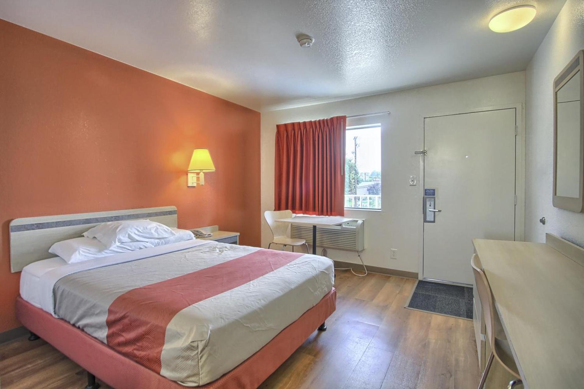 Motel 6-New Cumberland, PA - Harrisburg - Hershey South photo 21