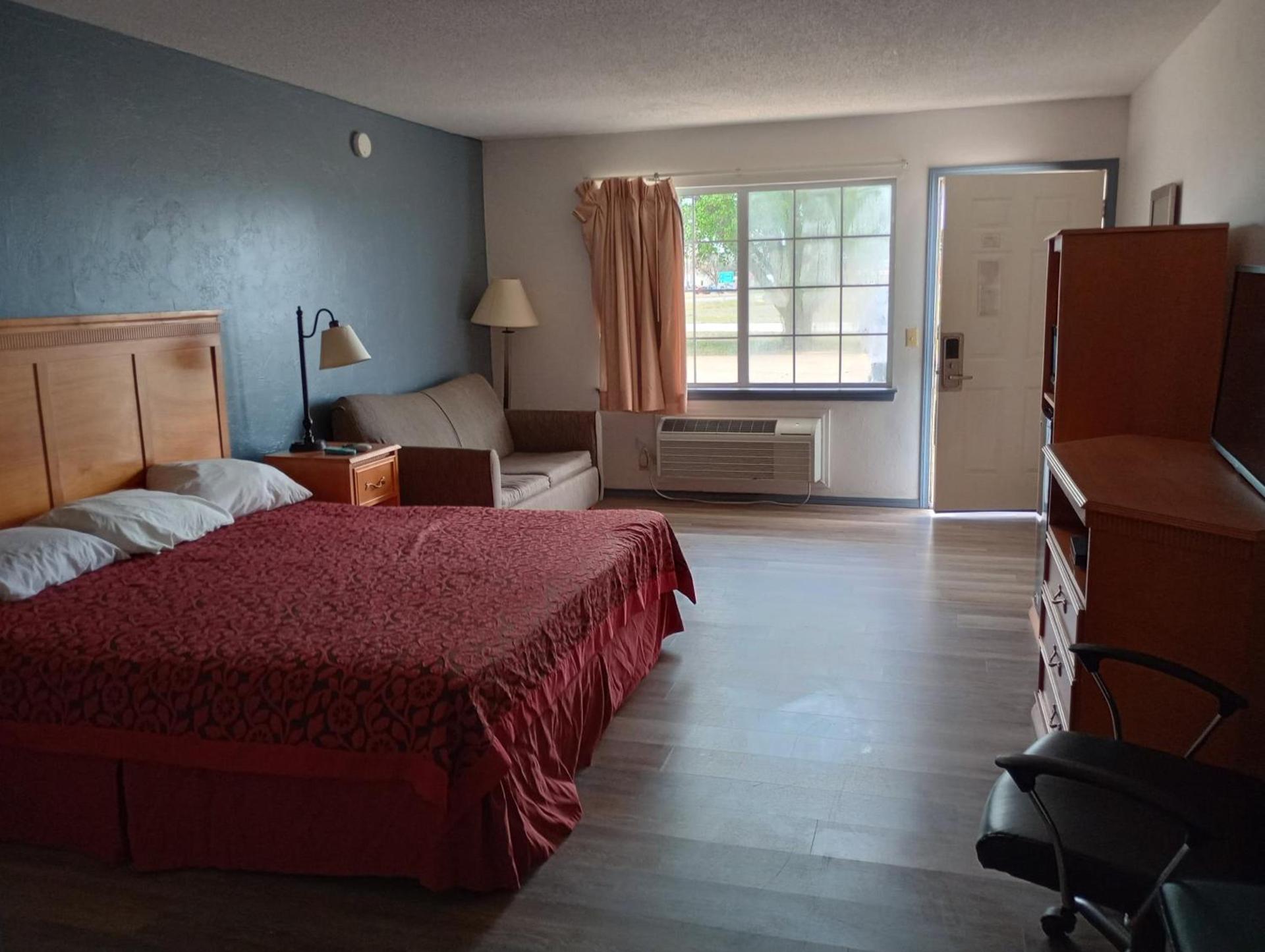 Heritage Inn photo 10