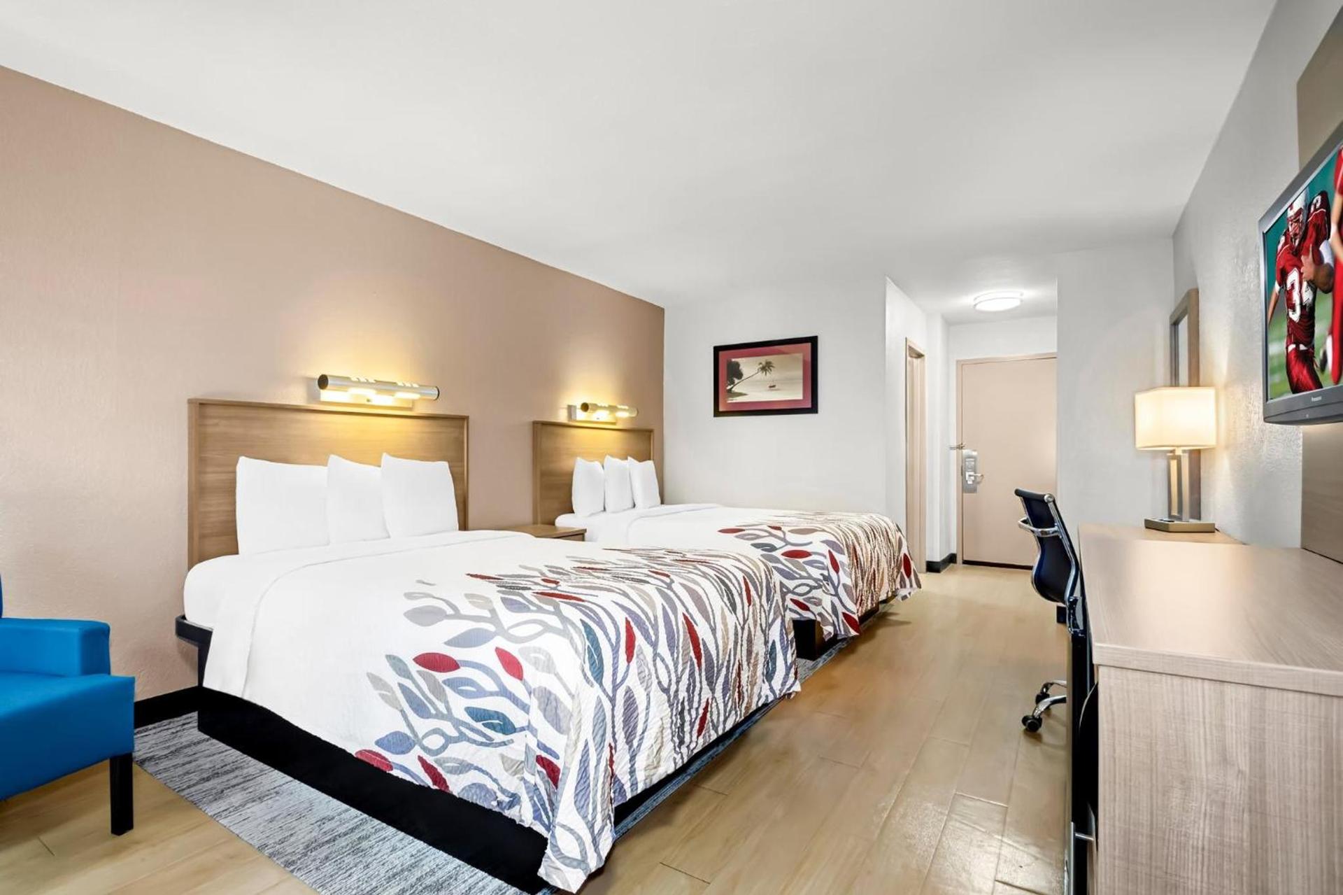 Red Roof Inn Myrtle Beach Hotel - Market Commons photo 17