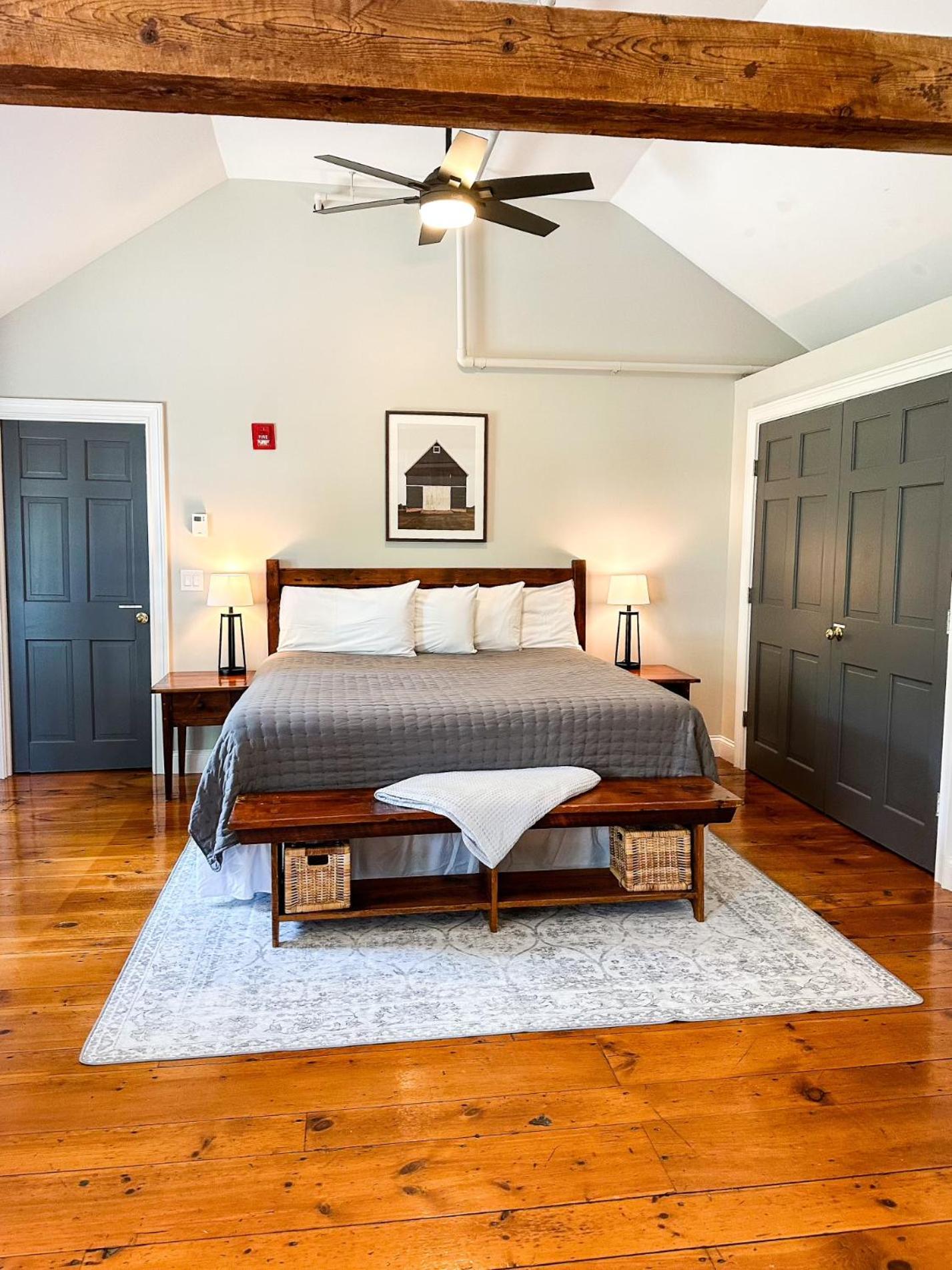The Black Walnut Inn photo 16