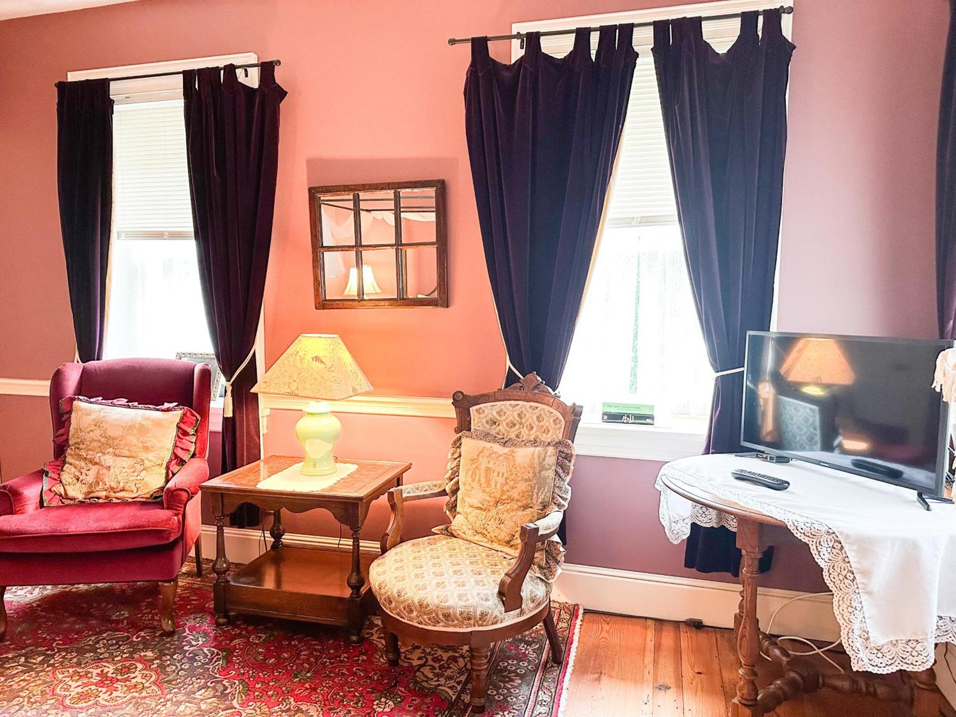 The Black Walnut Inn photo 26