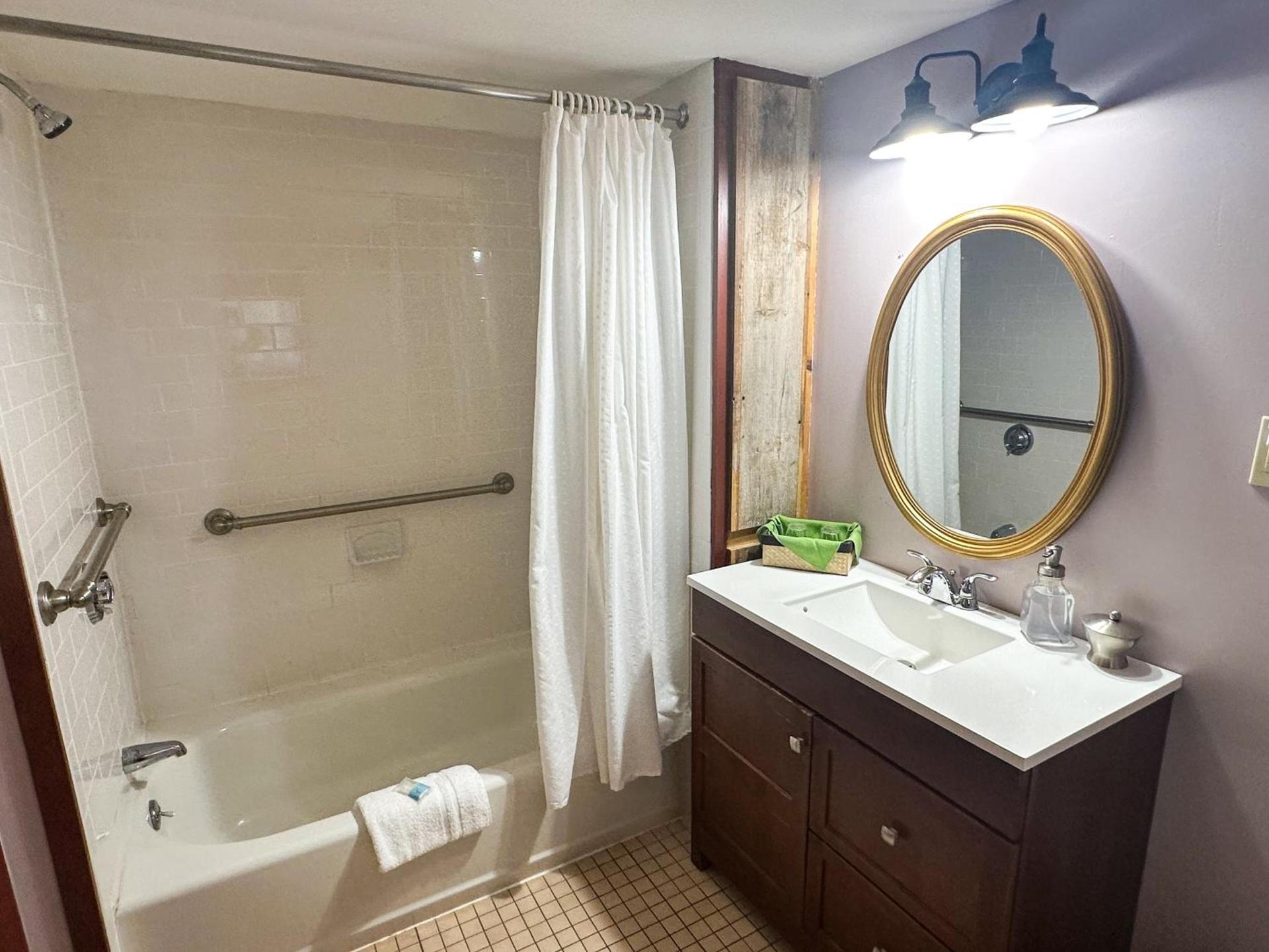 The Black Walnut Inn photo 37