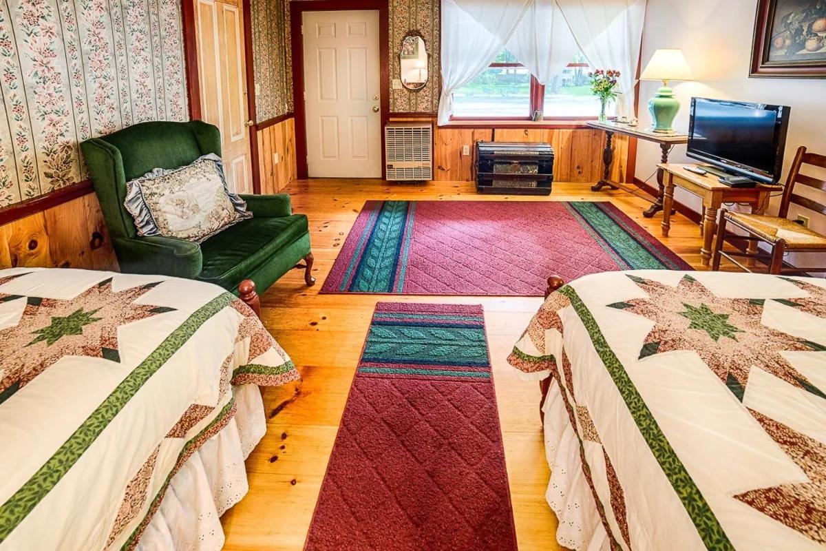 The Black Walnut Inn photo 43