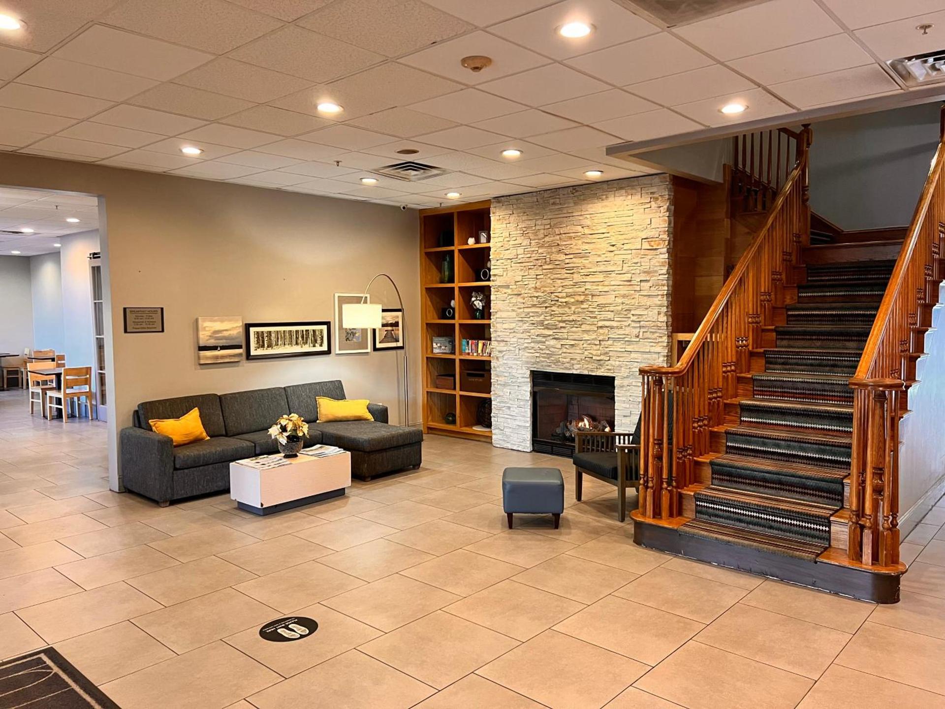 Spark by Hilton Summerville photo 6