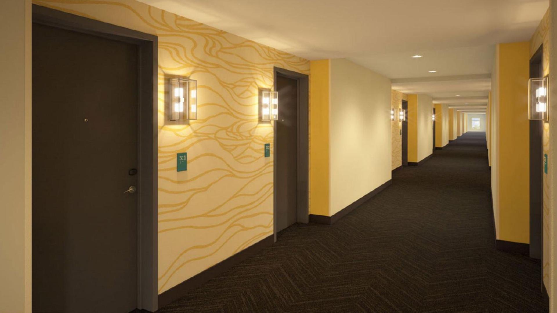 Holiday Inn & Suites Cedar Falls-Waterloo Event Ctr by IHG photo 5