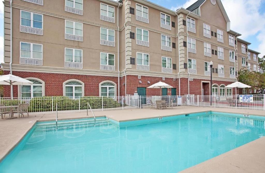 Spark by Hilton Summerville photo 4