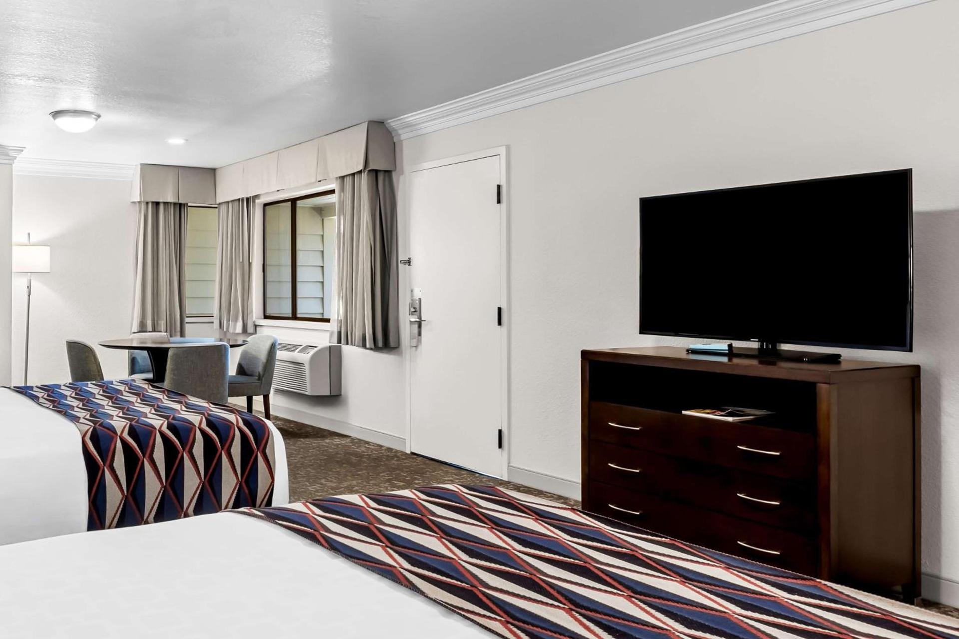 Best Western Garden Inn photo 14