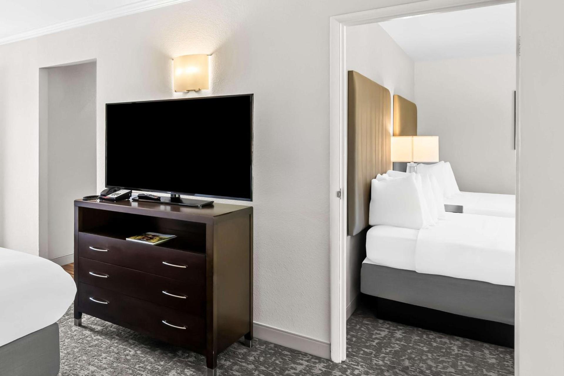 Best Western Garden Inn photo 16