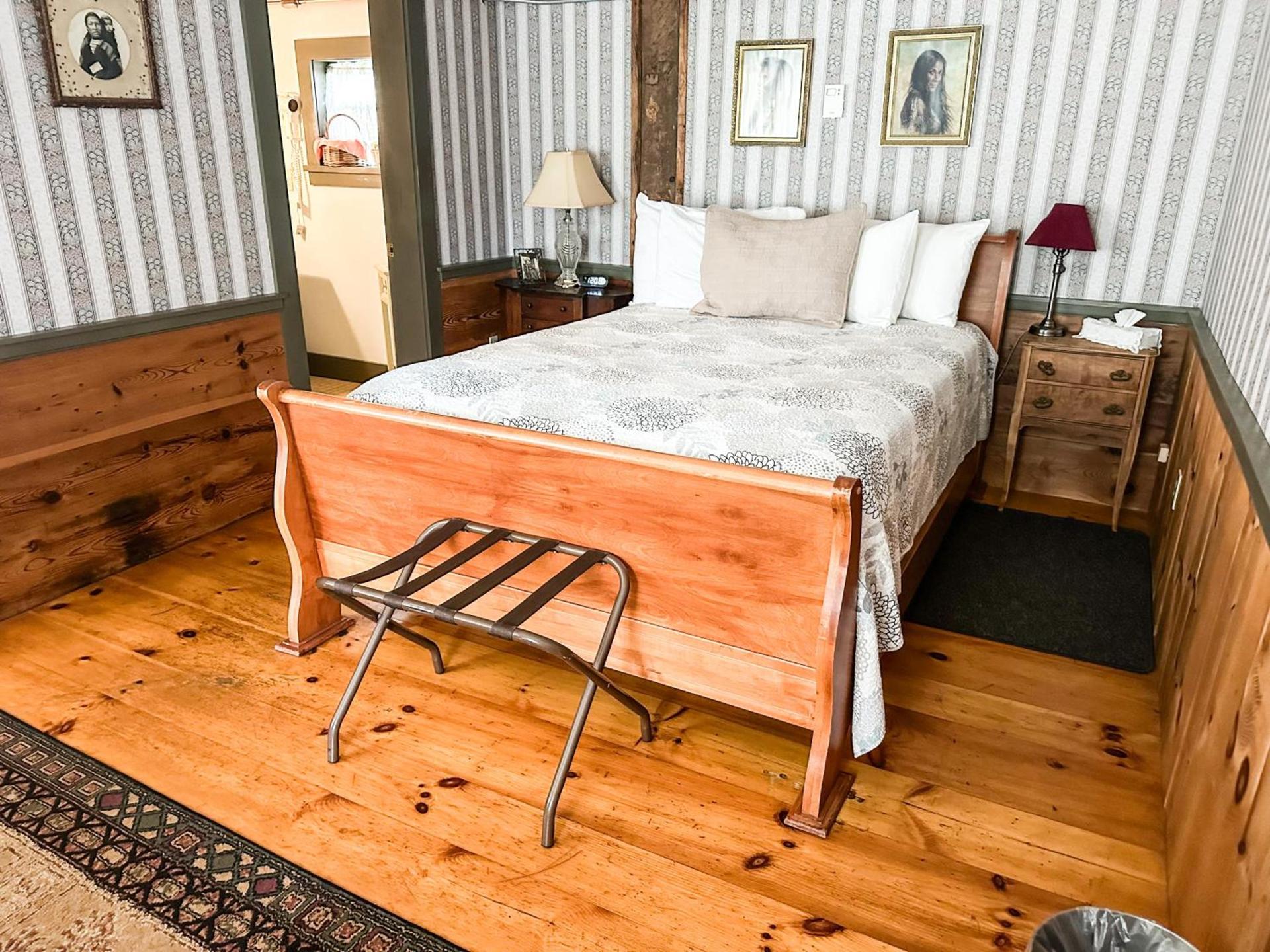 The Black Walnut Inn photo 46
