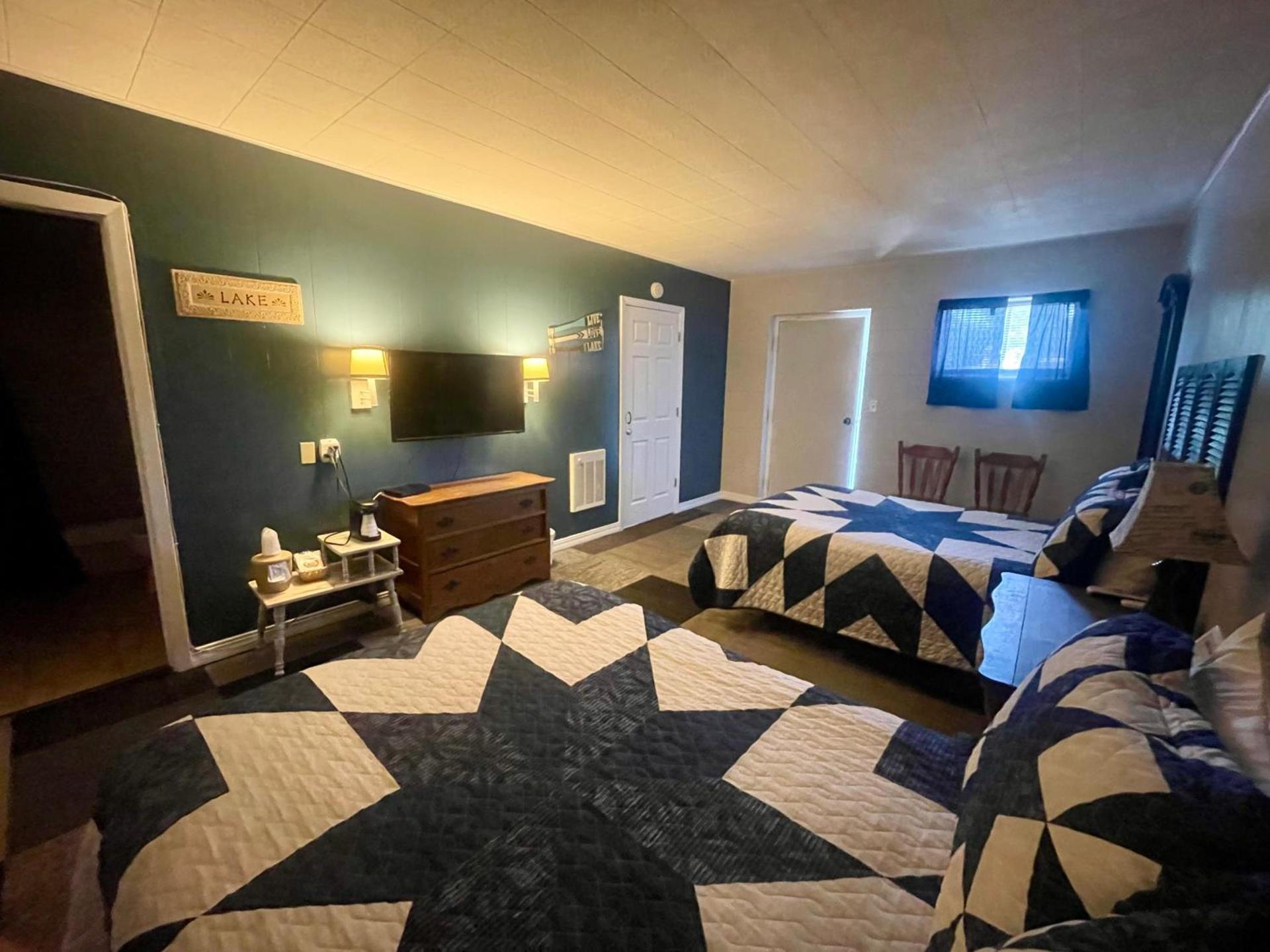 Sportsman's Lodge photo 3