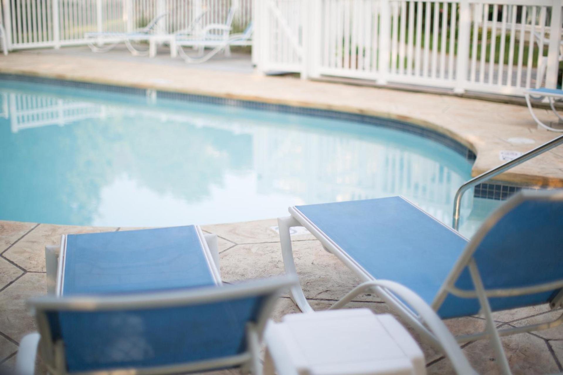 Somerset Inn & Suites photo 14