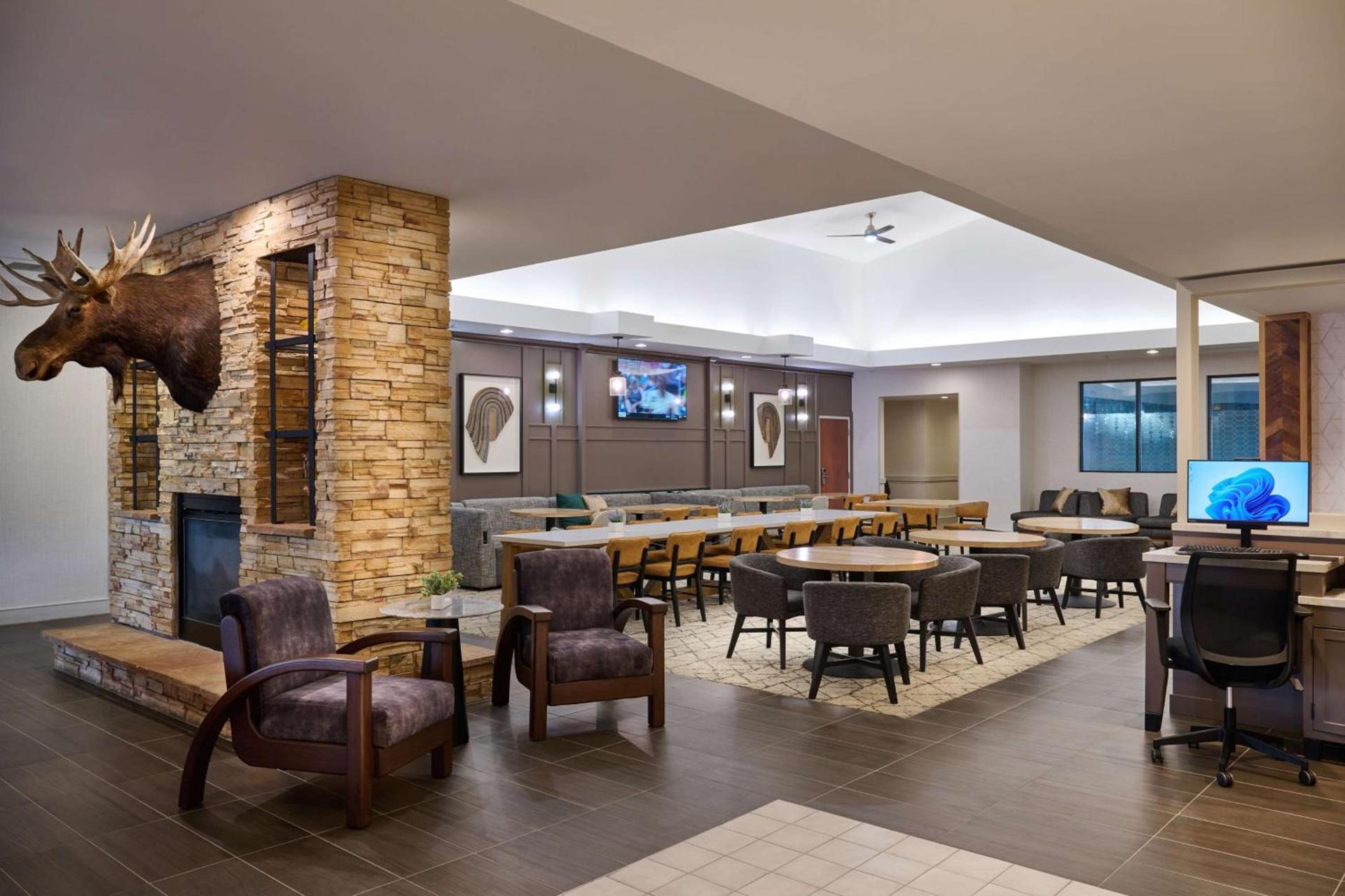 Homewood Suites by Hilton Anchorage photo 7