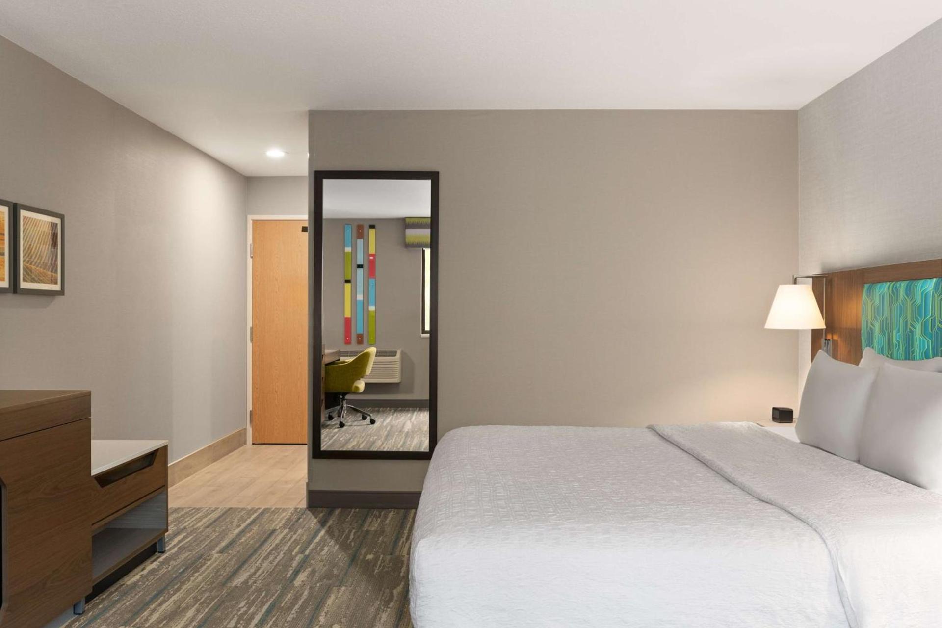 Hampton Inn Spokane Airport photo 21