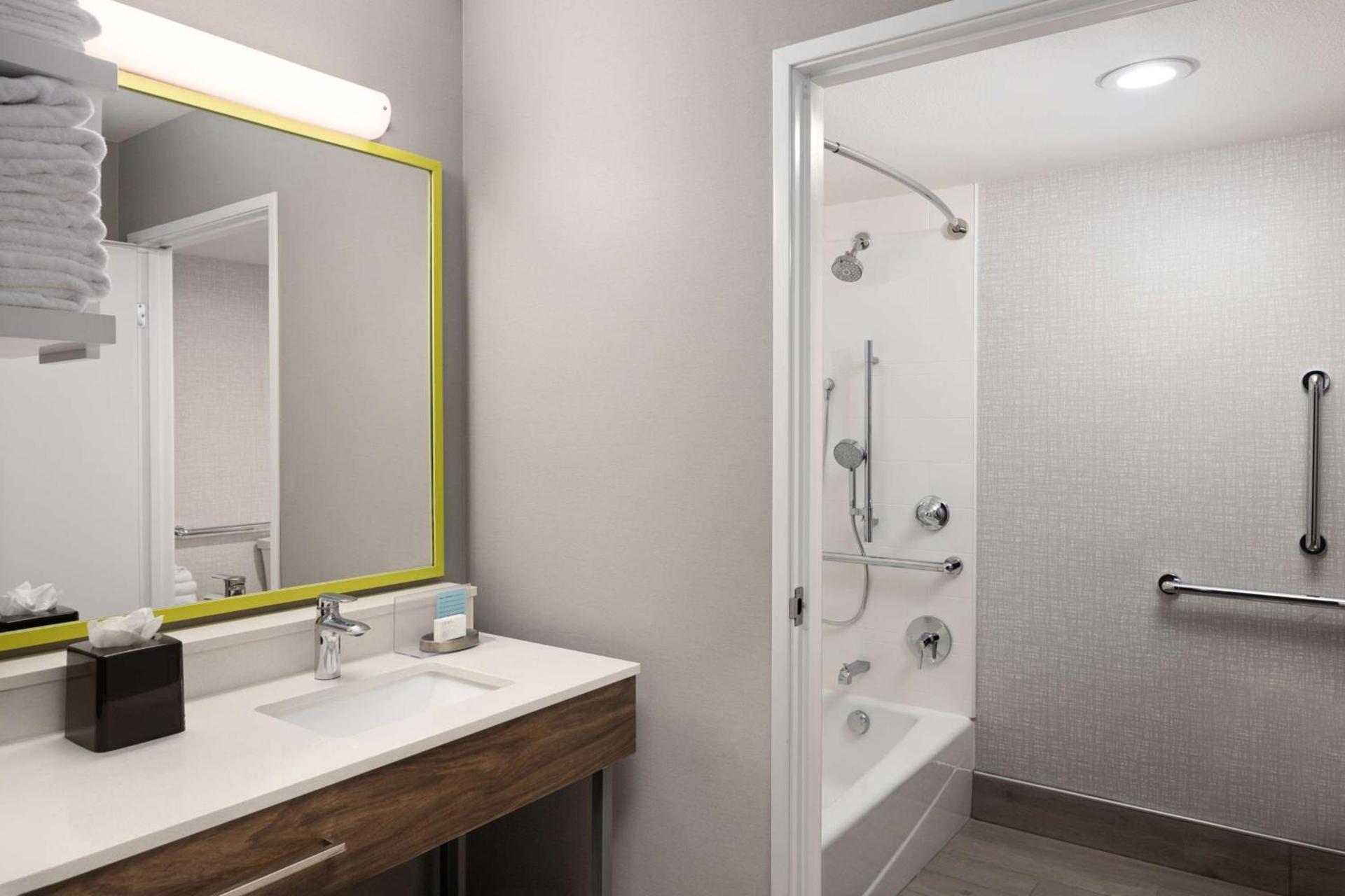 Hampton Inn Spokane Airport photo 22