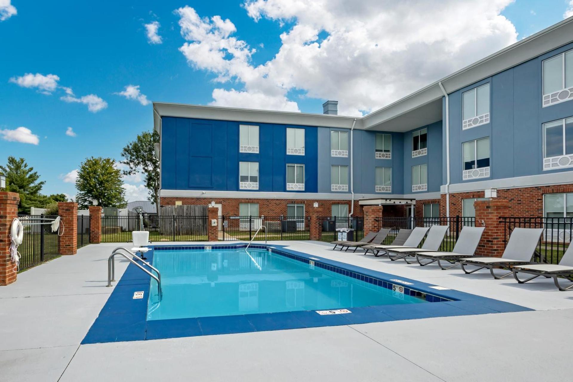 Holiday Inn Express White House by IHG photo 22