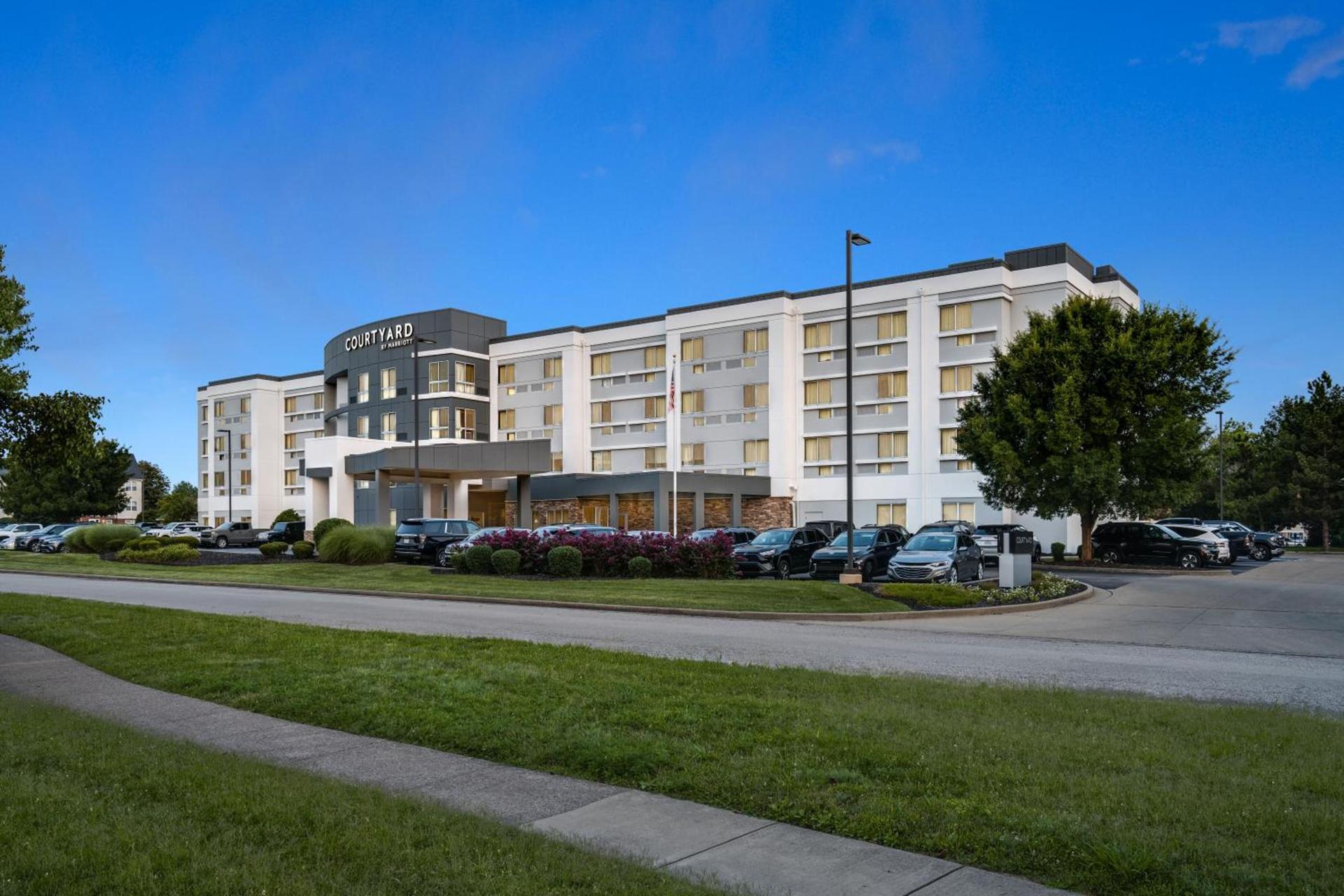 Courtyard by Marriott Evansville East photo 18
