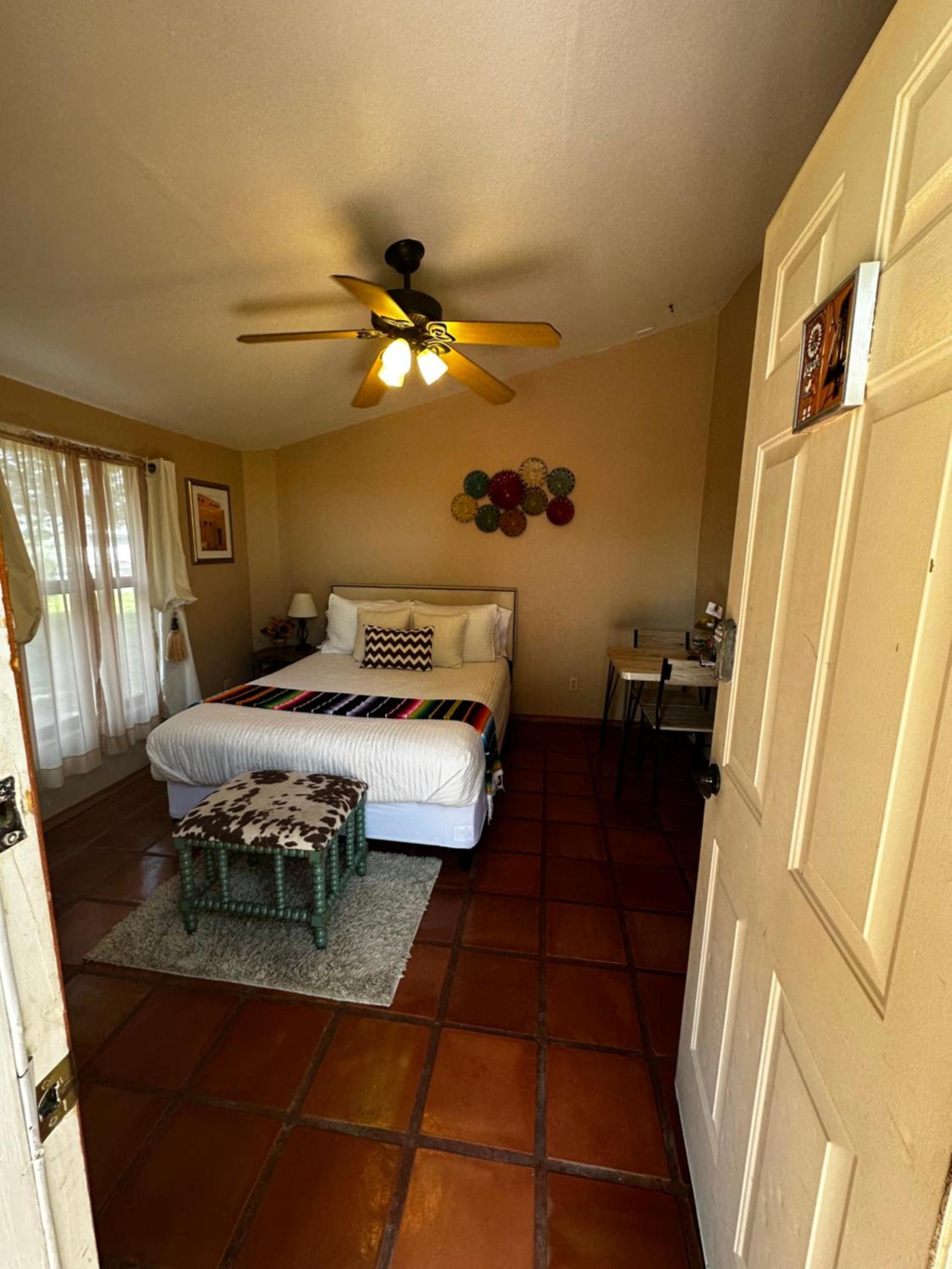 Adobe Rose Boutique Inn photo 22