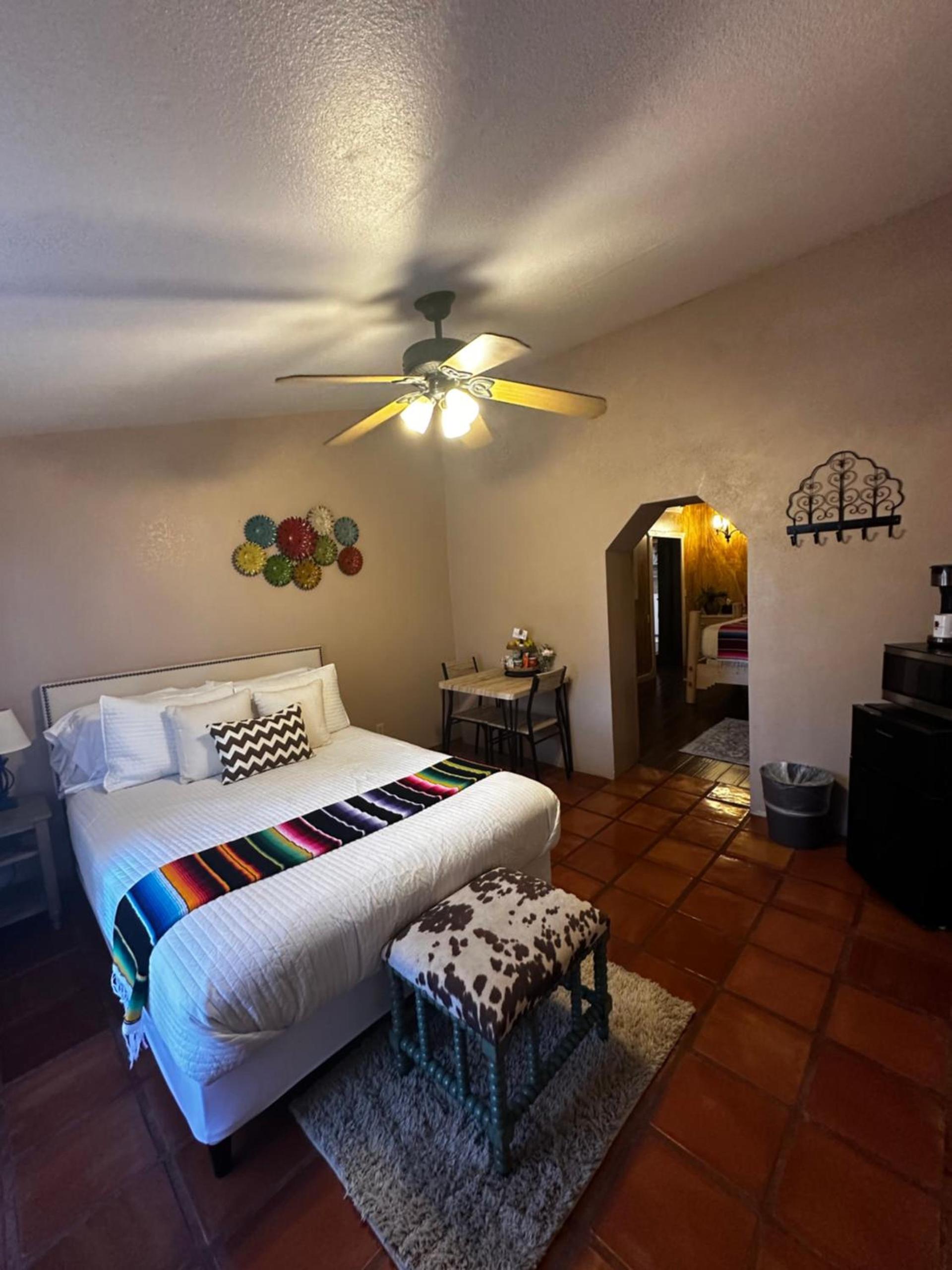 Adobe Rose Boutique Inn photo 21
