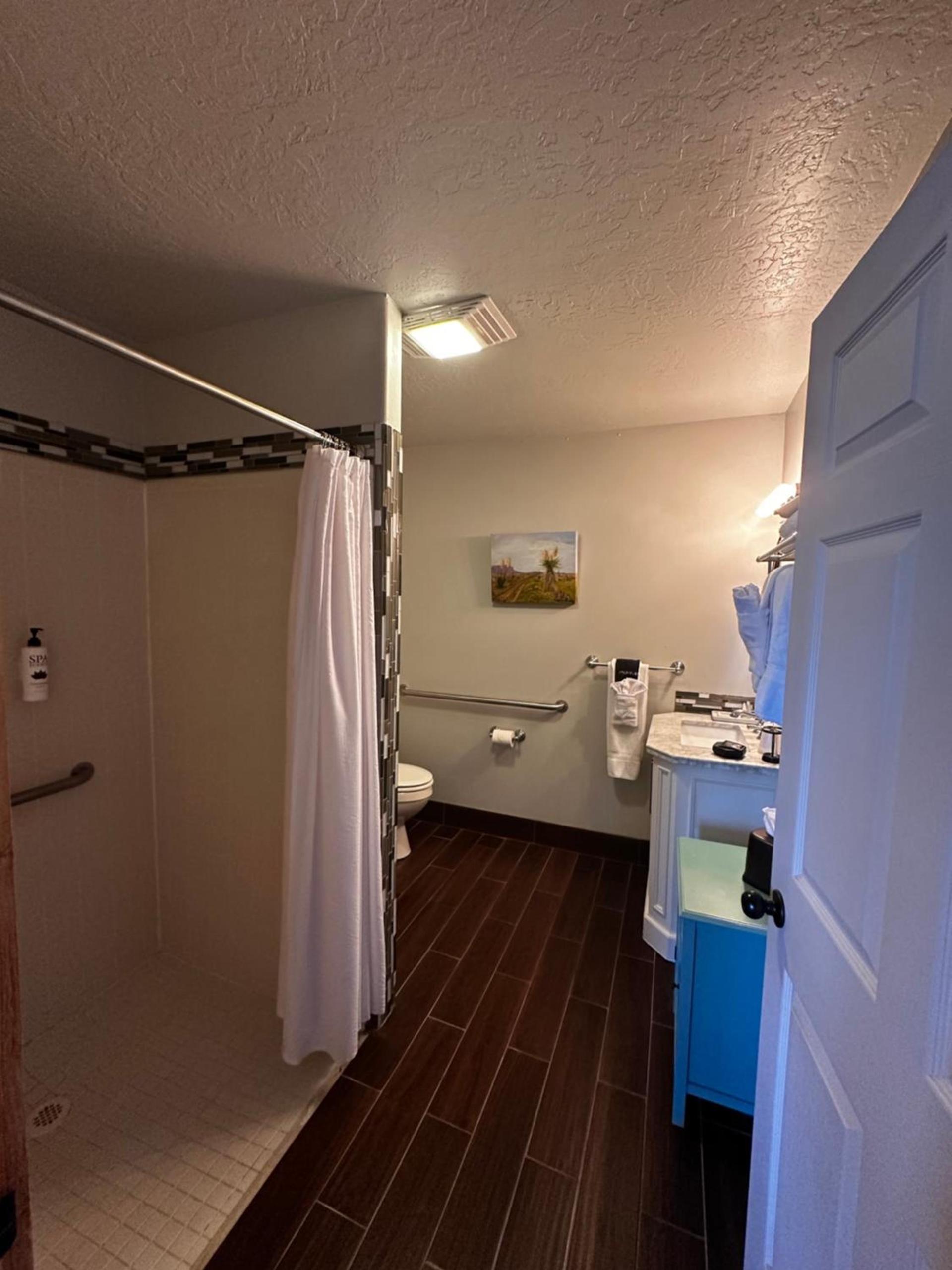 Adobe Rose Boutique Inn photo 15