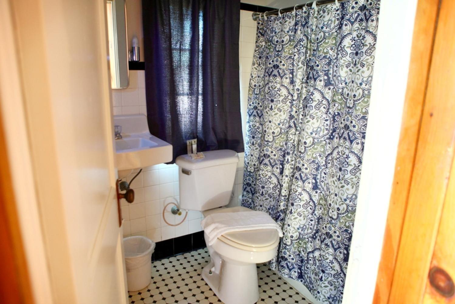 The Pines Cottages photo 68