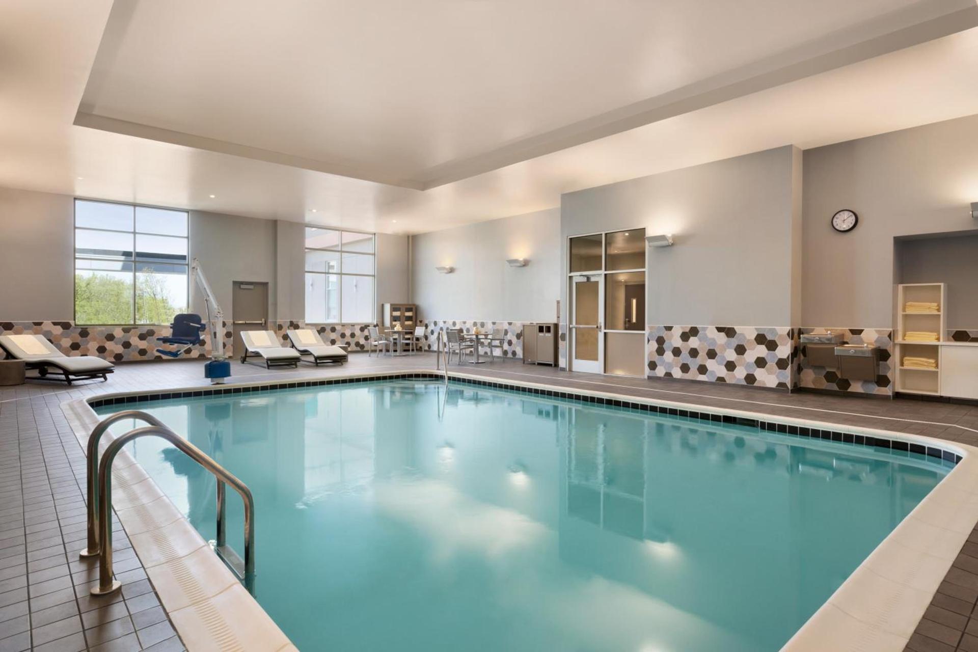 Hyatt Place Niagara Falls photo 2