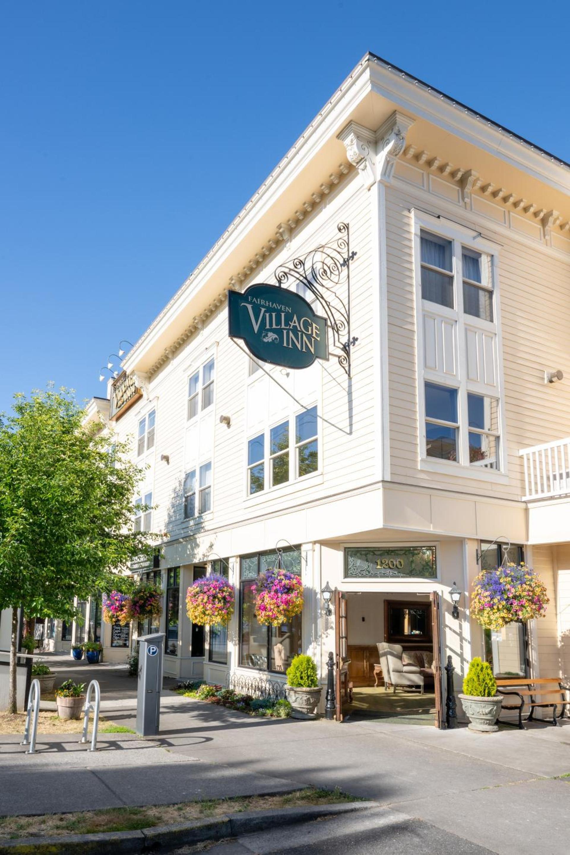 Fairhaven Village Inn photo 48