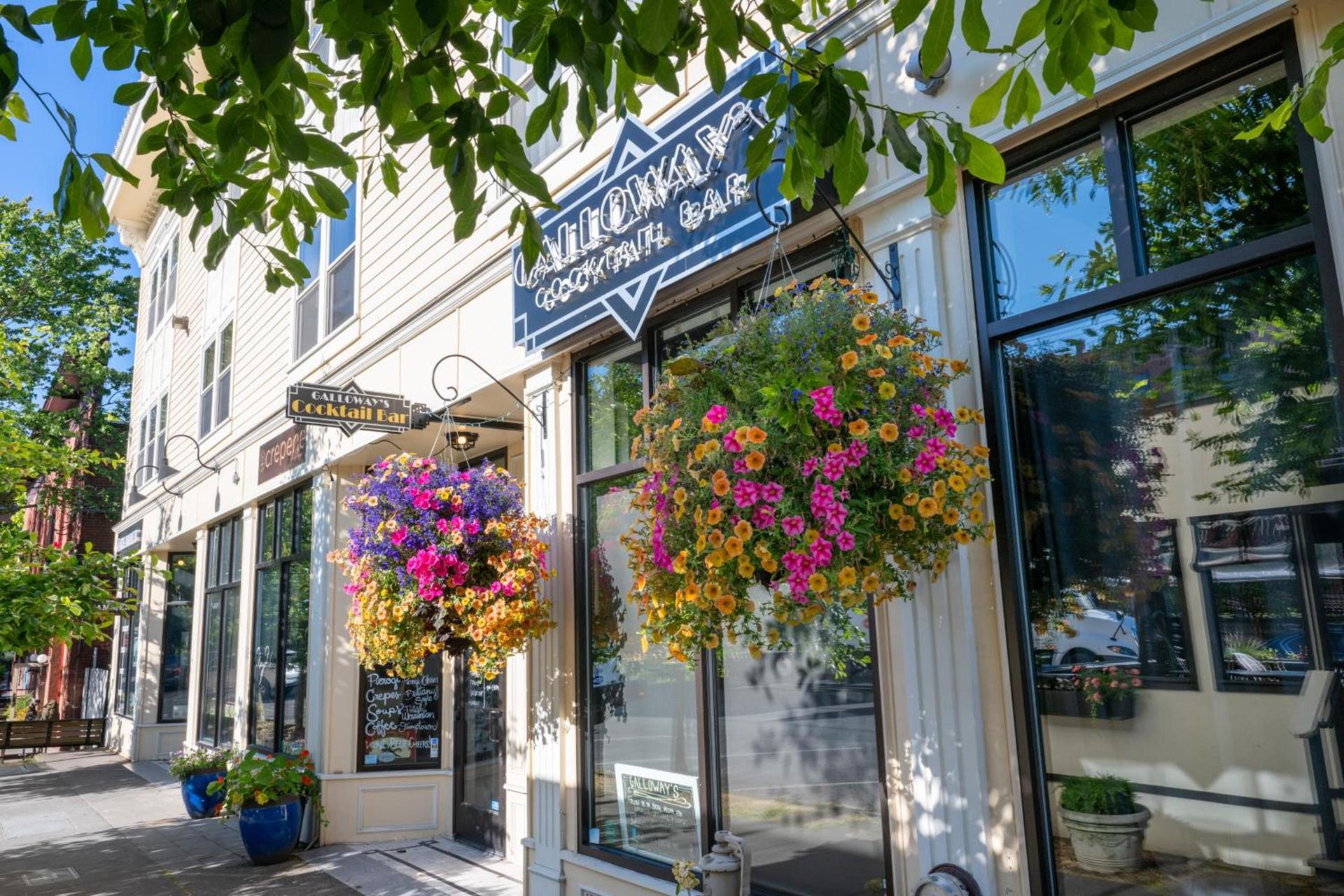 Fairhaven Village Inn photo 55